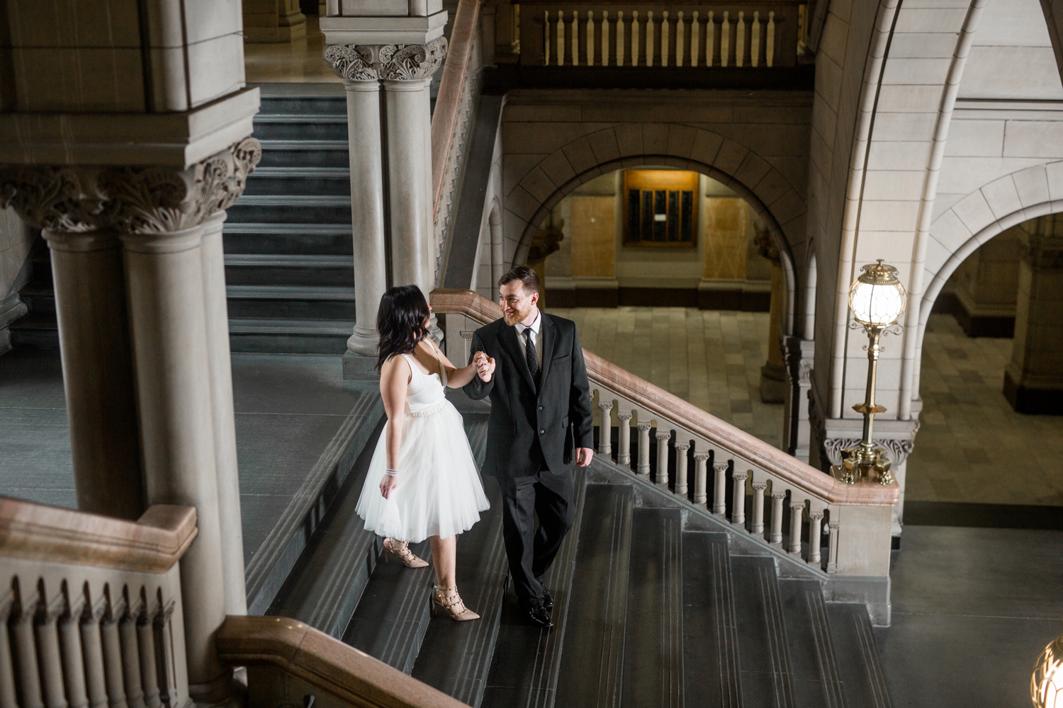 best location for photoshoot in pittsburgh, allegheny county courthouse elopement, downtown pittsburgh elopement, downtown pittsburgh wedding photos