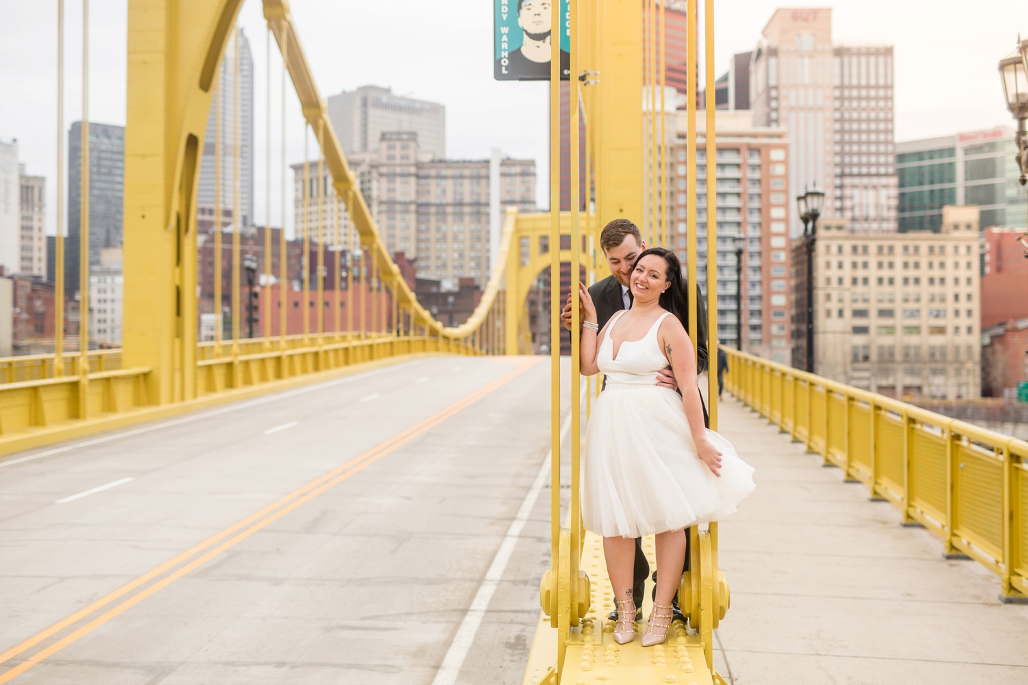 best location for photoshoot in pittsburgh, allegheny county courthouse elopement, downtown pittsburgh elopement, downtown pittsburgh wedding photos