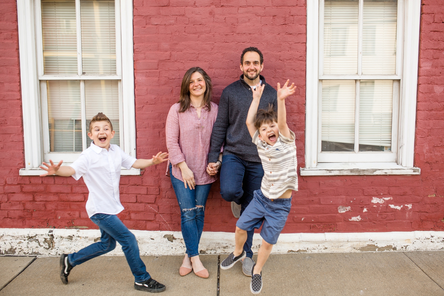 best location for photoshoot in pittsburgh, pittsburgh family photographer, pittsburgh family photos, pittsburgh spring mini sessions, pittsburgh photographer