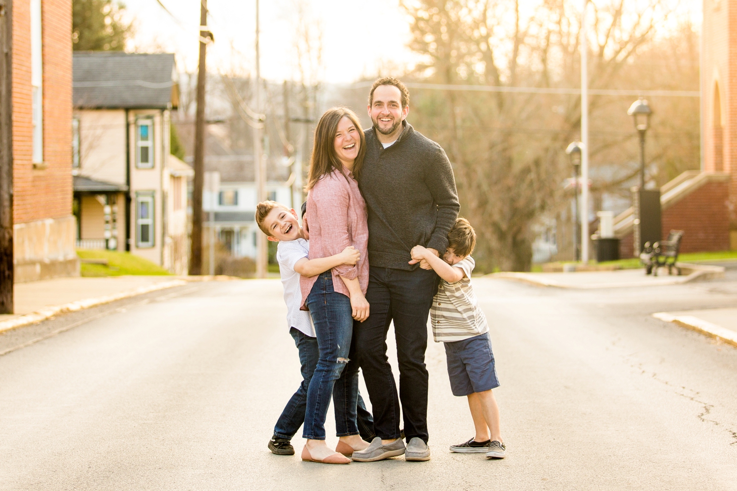 best location for photoshoot in pittsburgh, pittsburgh family photographer, pittsburgh family photos, pittsburgh spring mini sessions, pittsburgh photographer