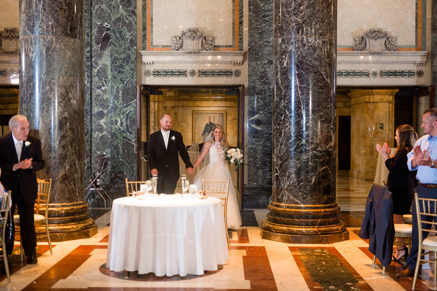 pittsburgh wedding photographer, carnegie museum of natural history wedding photos, carnegie museum wedding pictures, pittsburgh wedding venues, pittsburgh wedding photos
