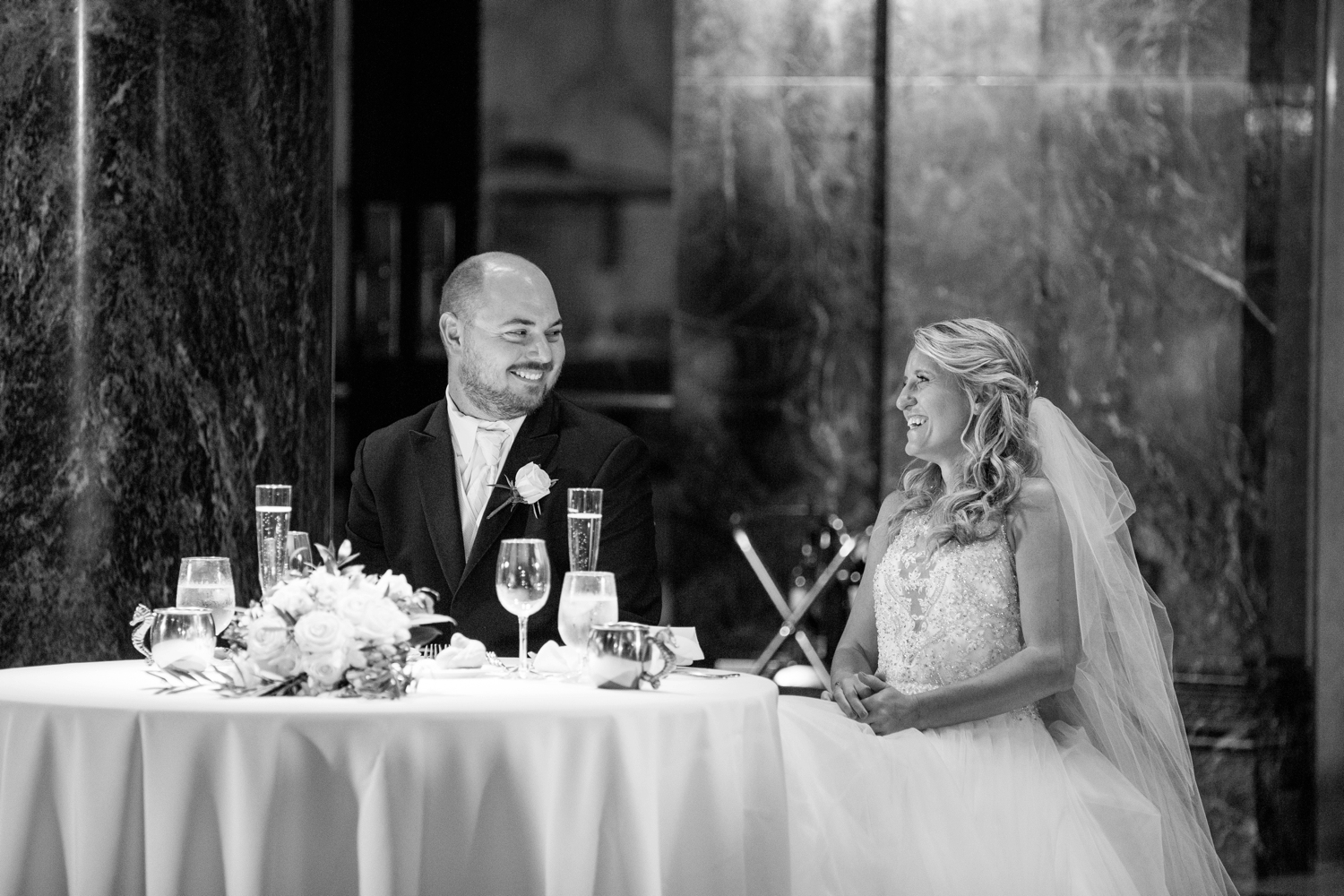 pittsburgh wedding photographer, carnegie museum of natural history wedding photos, carnegie museum wedding pictures, pittsburgh wedding venues, pittsburgh wedding photos