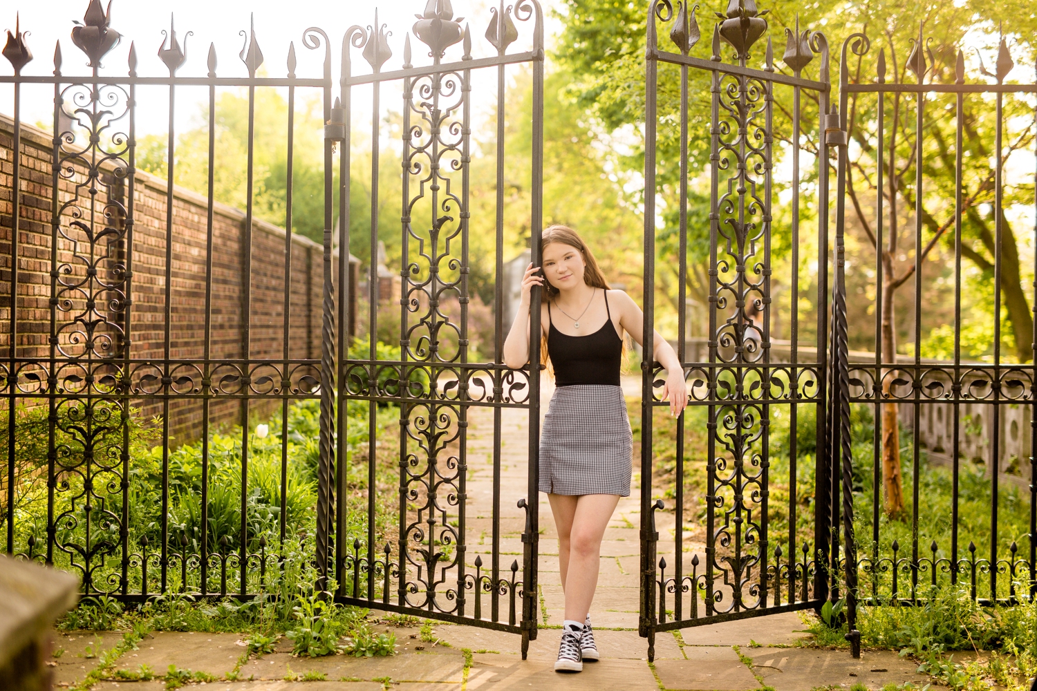 pittsburgh senior photographer, pittsburgh senior pictures, location ideas for senior photos, mellon park senior photos, phipps conservatory senior photos, places for photoshoot in pittsburgh