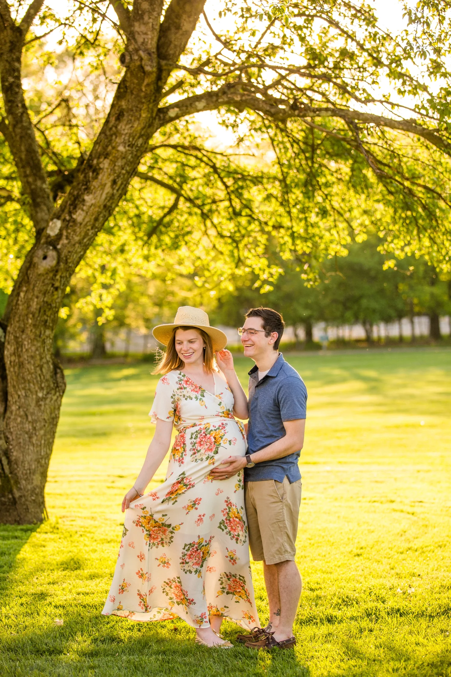 pittsburgh maternity photographer, pittsburgh family photographer, hartwood acres family photos, hartwood acres maternity photos, maternity outfit inspiration