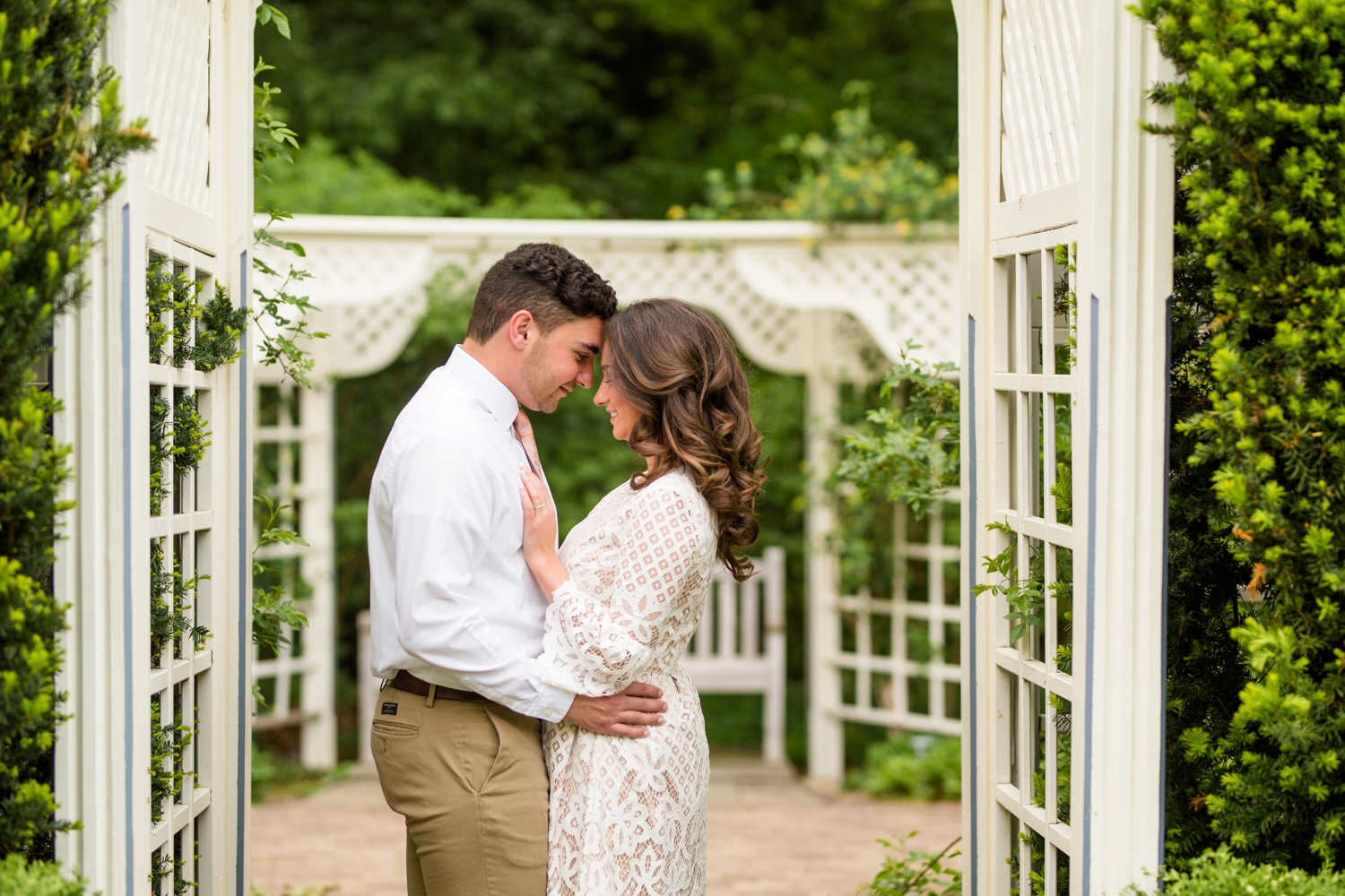 fellows riverside gardens engagement photos, fellows riverside gardens wedding pictures, youngstown ohio wedding photographer, pittsburgh wedding photographer