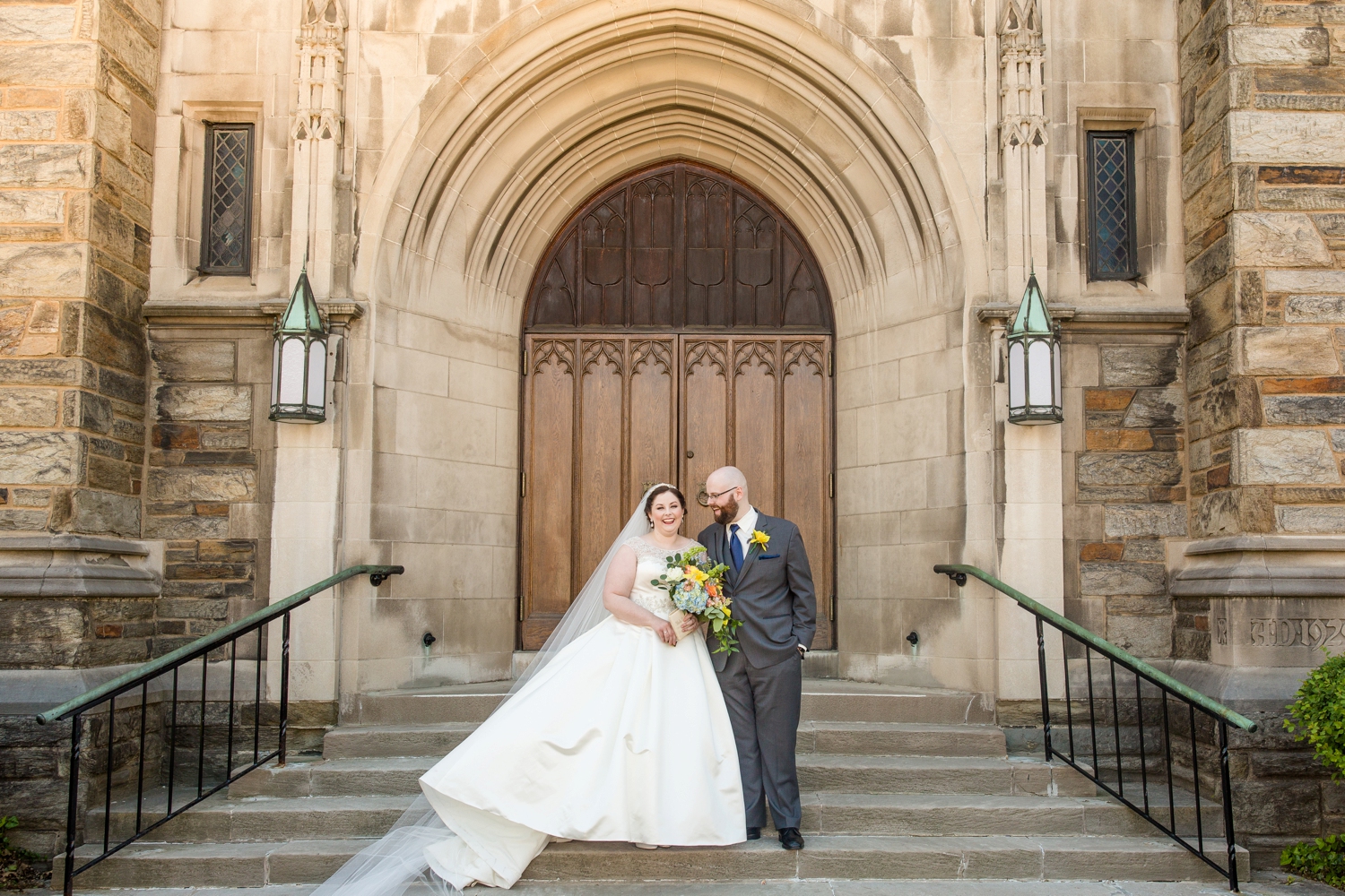 montour heights country club wedding pictures, pittsburgh wedding photographer, pittsburgh engagement photographer, mhcc wedding pictures