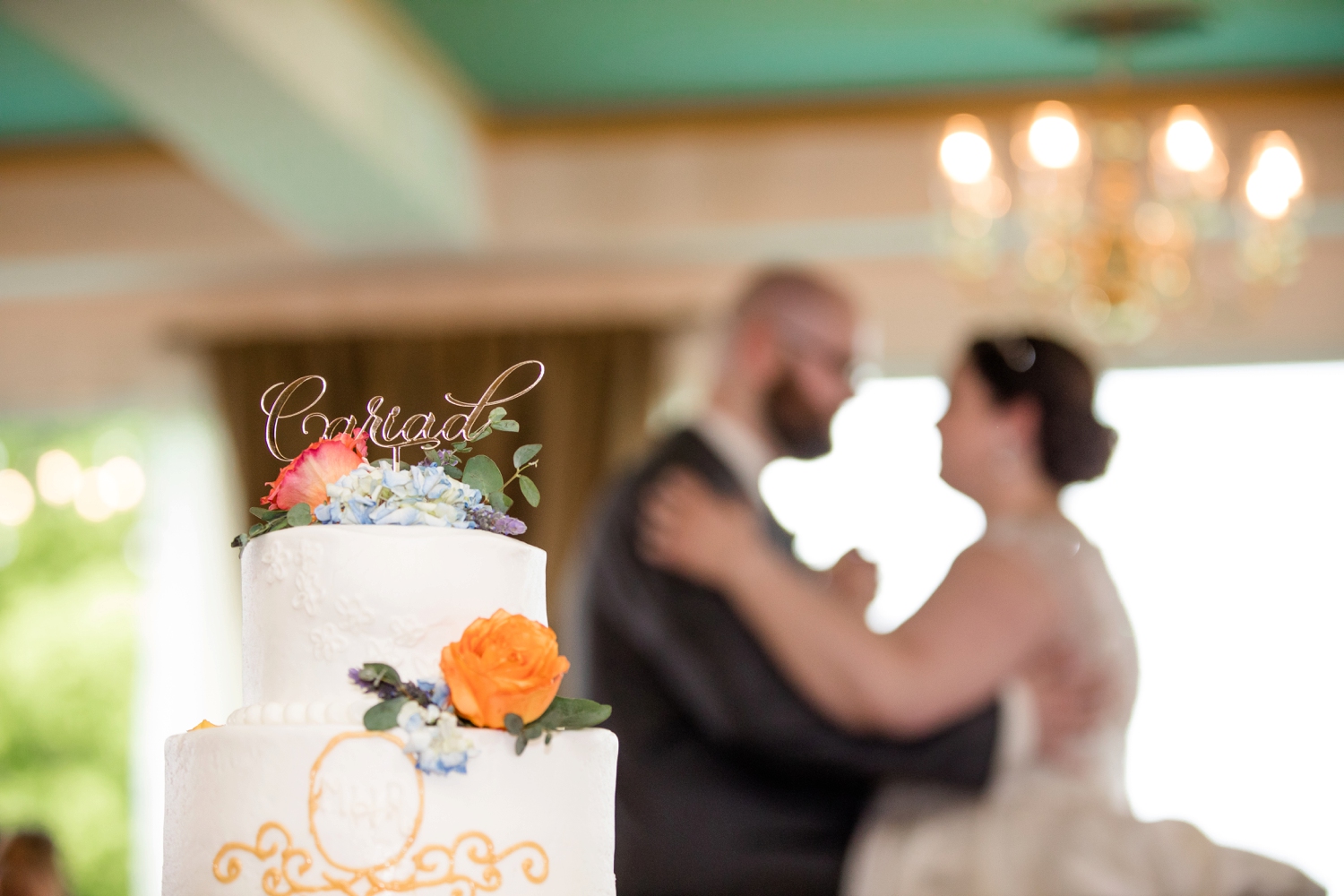 montour heights country club wedding pictures, pittsburgh wedding photographer, pittsburgh engagement photographer, mhcc wedding pictures