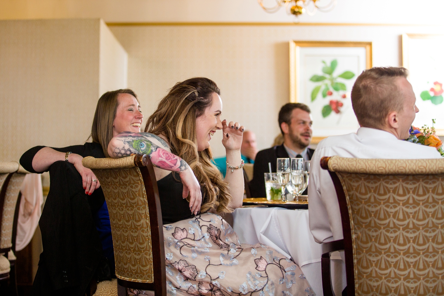 montour heights country club wedding pictures, pittsburgh wedding photographer, pittsburgh engagement photographer, mhcc wedding pictures