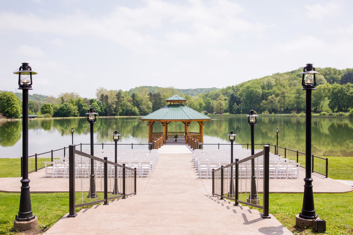 the gathering place at darlington lake wedding pictures, pittsburgh wedding photographer, pittsburgh wedding venues, pittsburgh engagement photographer