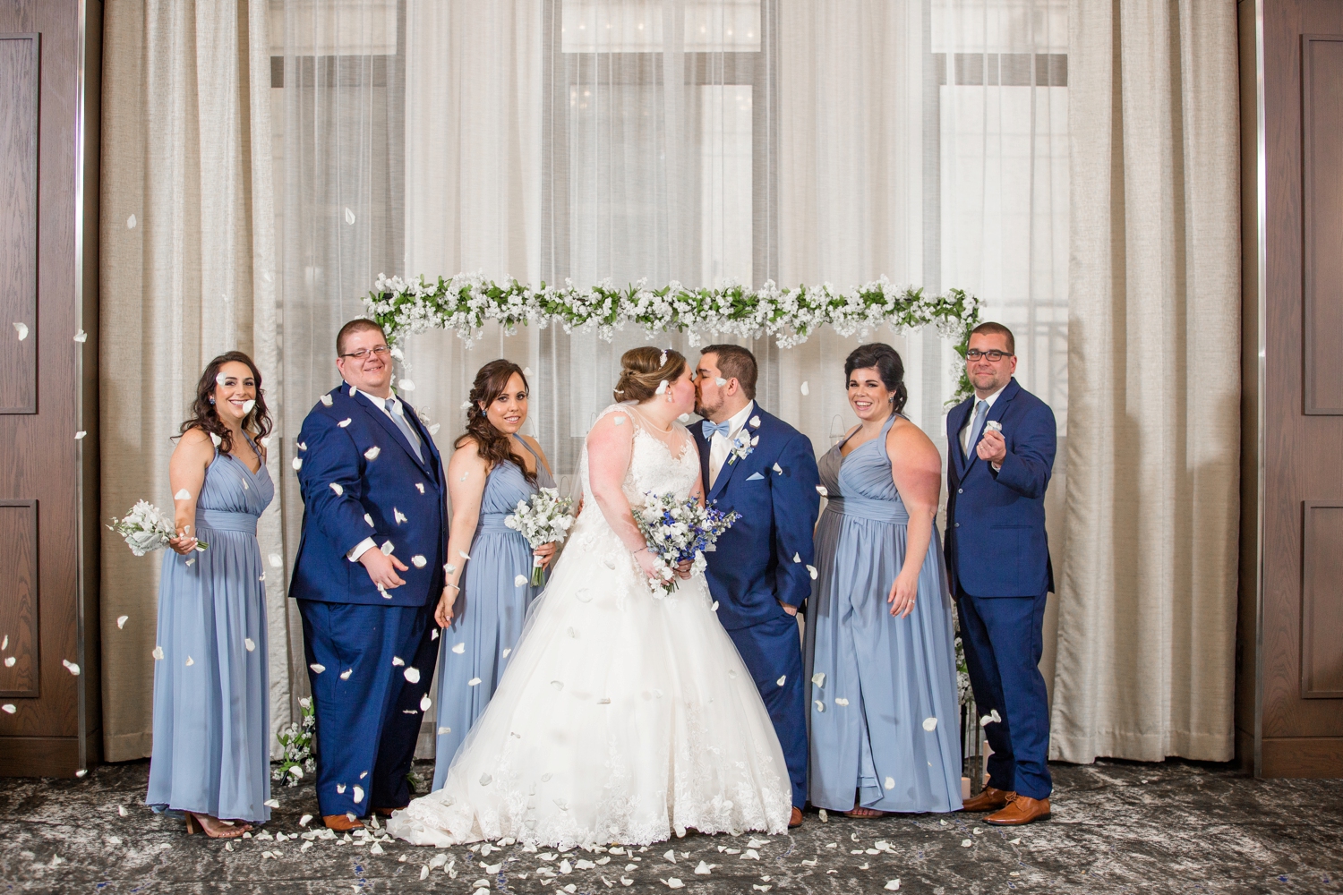 embassy suites downtown pittsburgh wedding photos, downtown pittsburgh wedding pictures, pittsburgh wedding photographer, pittsburgh engagement photographer, blue wedding inspiration