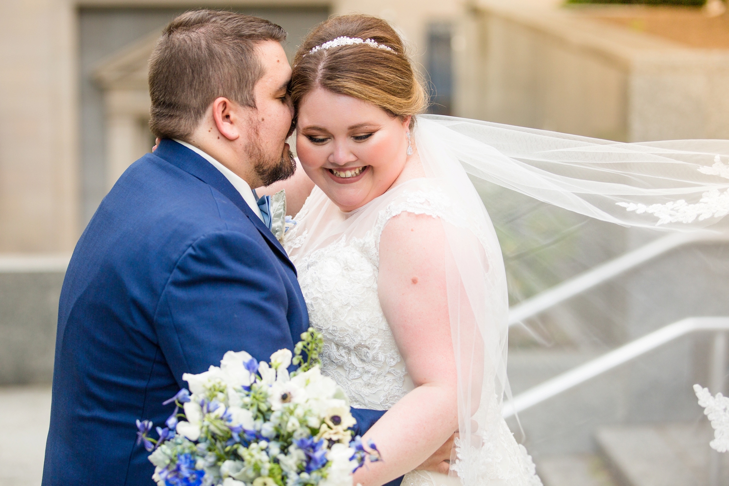 embassy suites downtown pittsburgh wedding photos, downtown pittsburgh wedding pictures, pittsburgh wedding photographer, pittsburgh engagement photographer, blue wedding inspiration