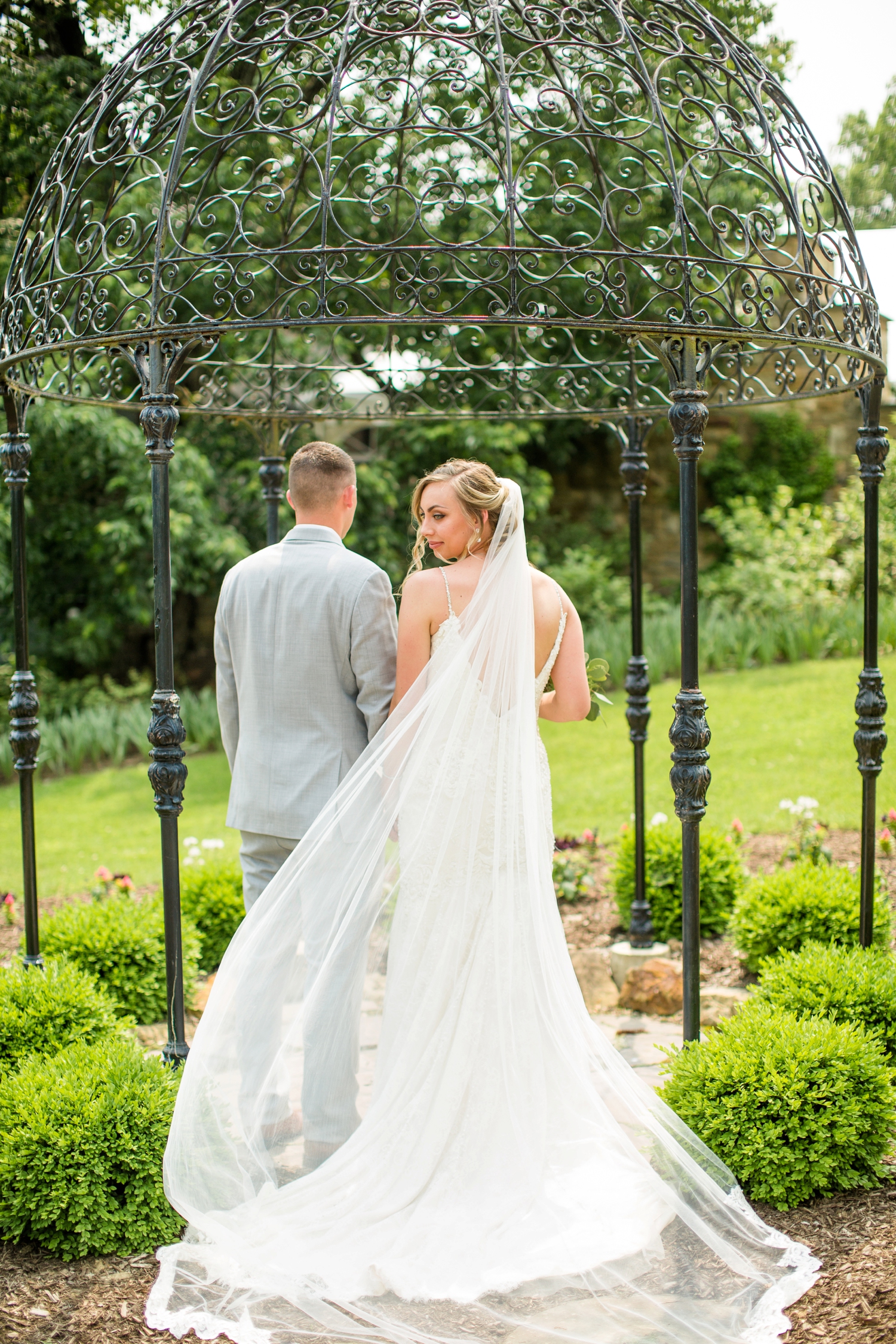 pittsburgh wedding venues, pittsburgh botanic garden wedding photos, pittsburgh botanic garden events, pittsburgh wedding photographer