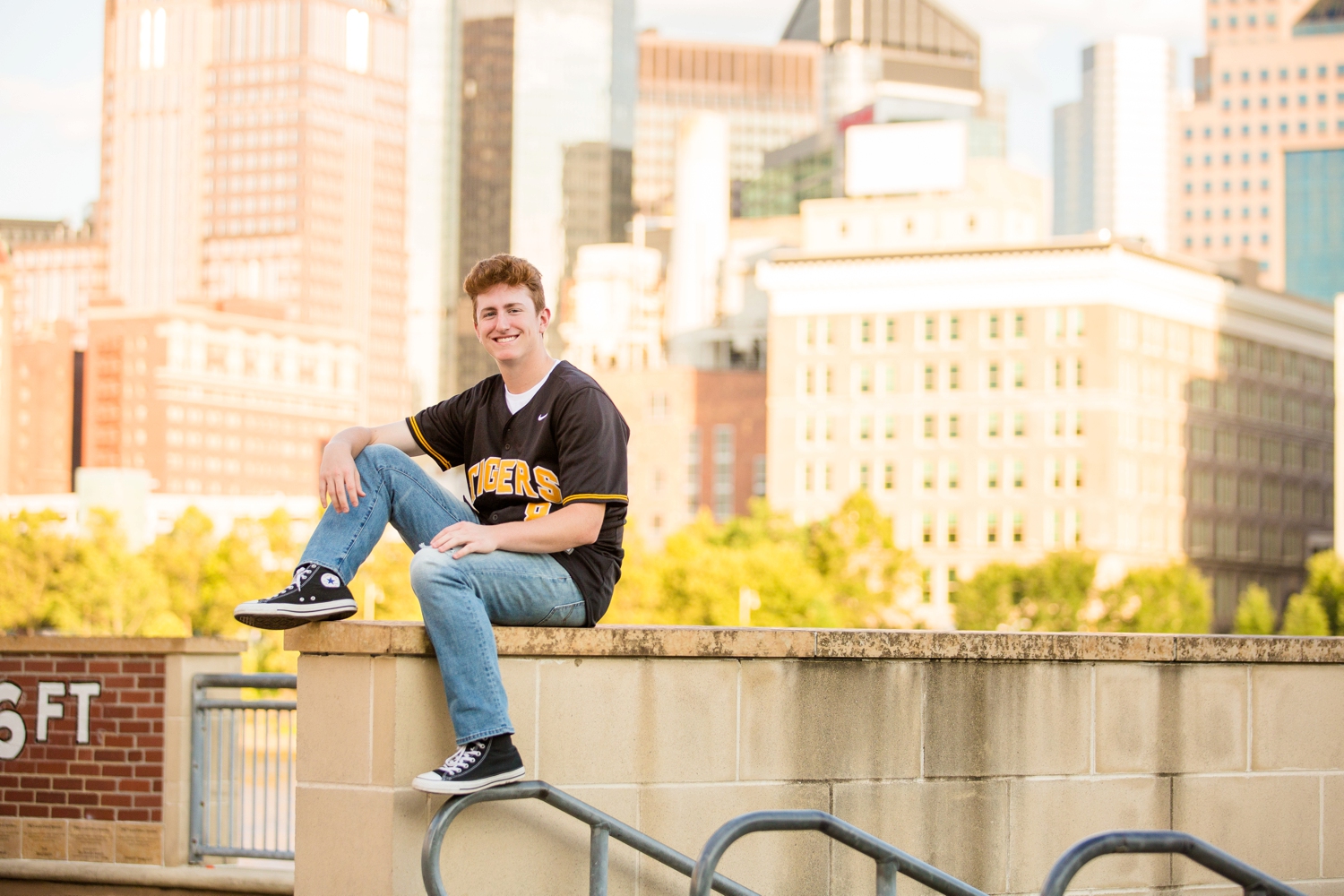 baseball senior photo ideas, pittsburgh senior photographer, locations for photoshoot pittsburgh, north shore senior photos