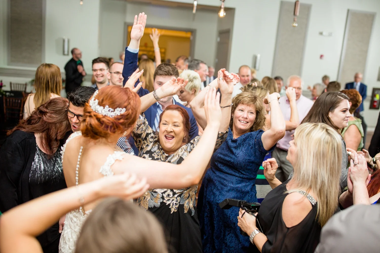noah's event venue cranberry township pa wedding, pittsburgh wedding photographer, pittsburgh wedding venues, pittsburgh engagement photographer, cranberry township wedding venues