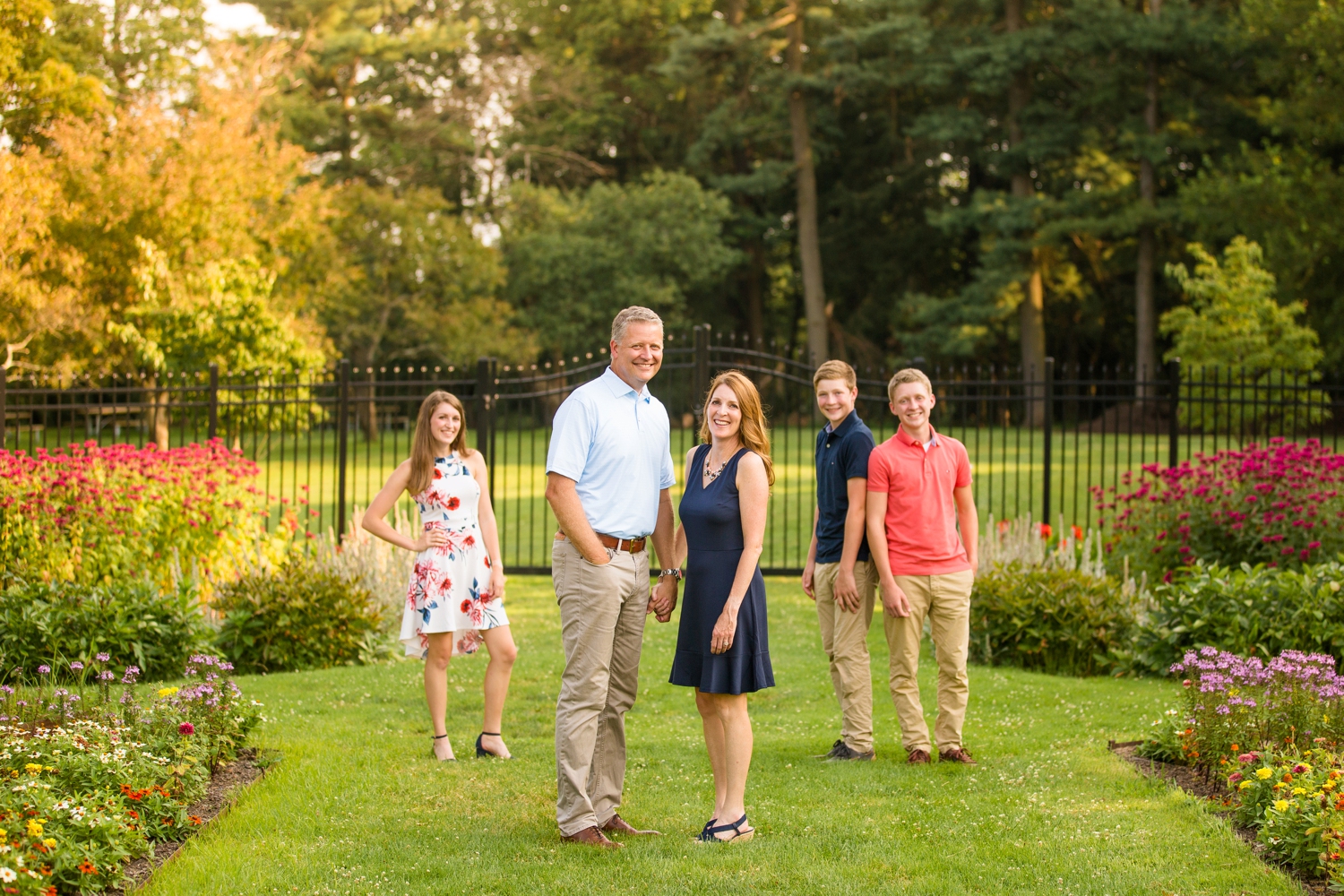 hartwood acres senior photos, hartwood acres family photos, location for photo shoot pittsburgh, places to take senior photos in pittsburgh, pittsburgh senior photographer