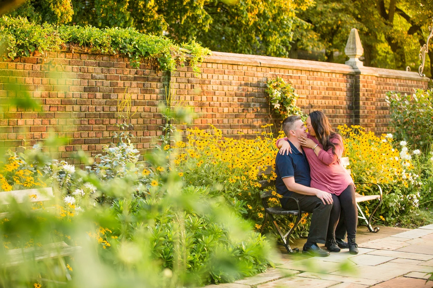 pittsburgh wedding photographer, mellon institute columns wedding photos, mellon park engagement photos, places in pittsburgh for wedding photos