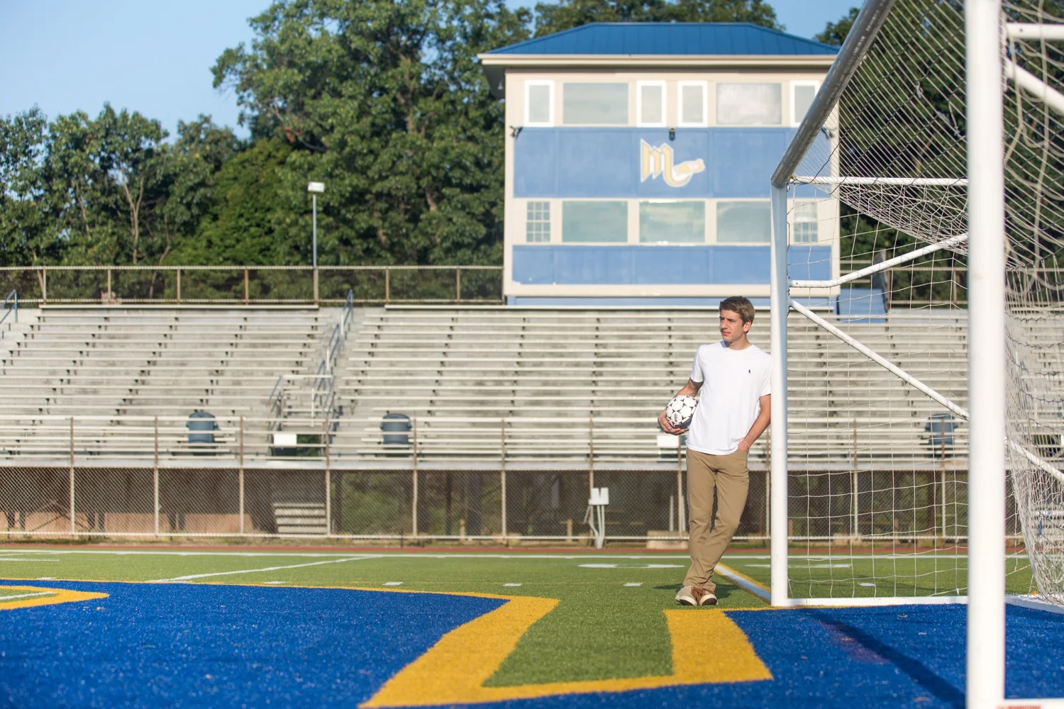 mars high school senior photos, pittsburgh senior photographer, mars high school senior photographer, locations in pittsburgh for senior photos, soccer senior photo ideas