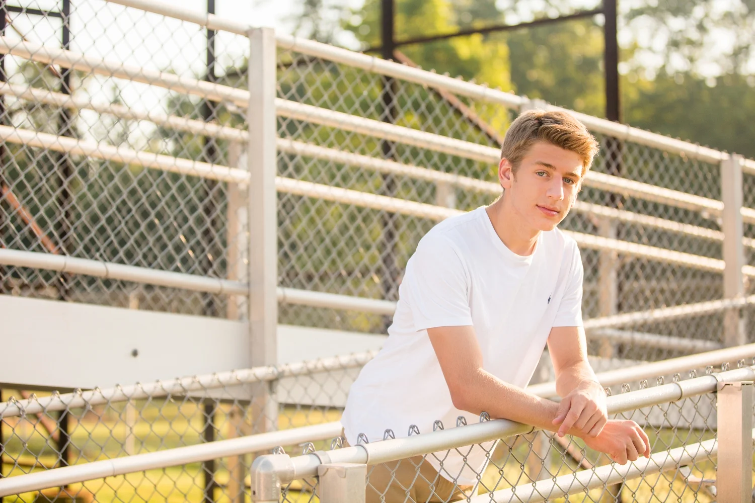 mars high school senior photos, pittsburgh senior photographer, mars high school senior photographer, locations in pittsburgh for senior photos, soccer senior photo ideas