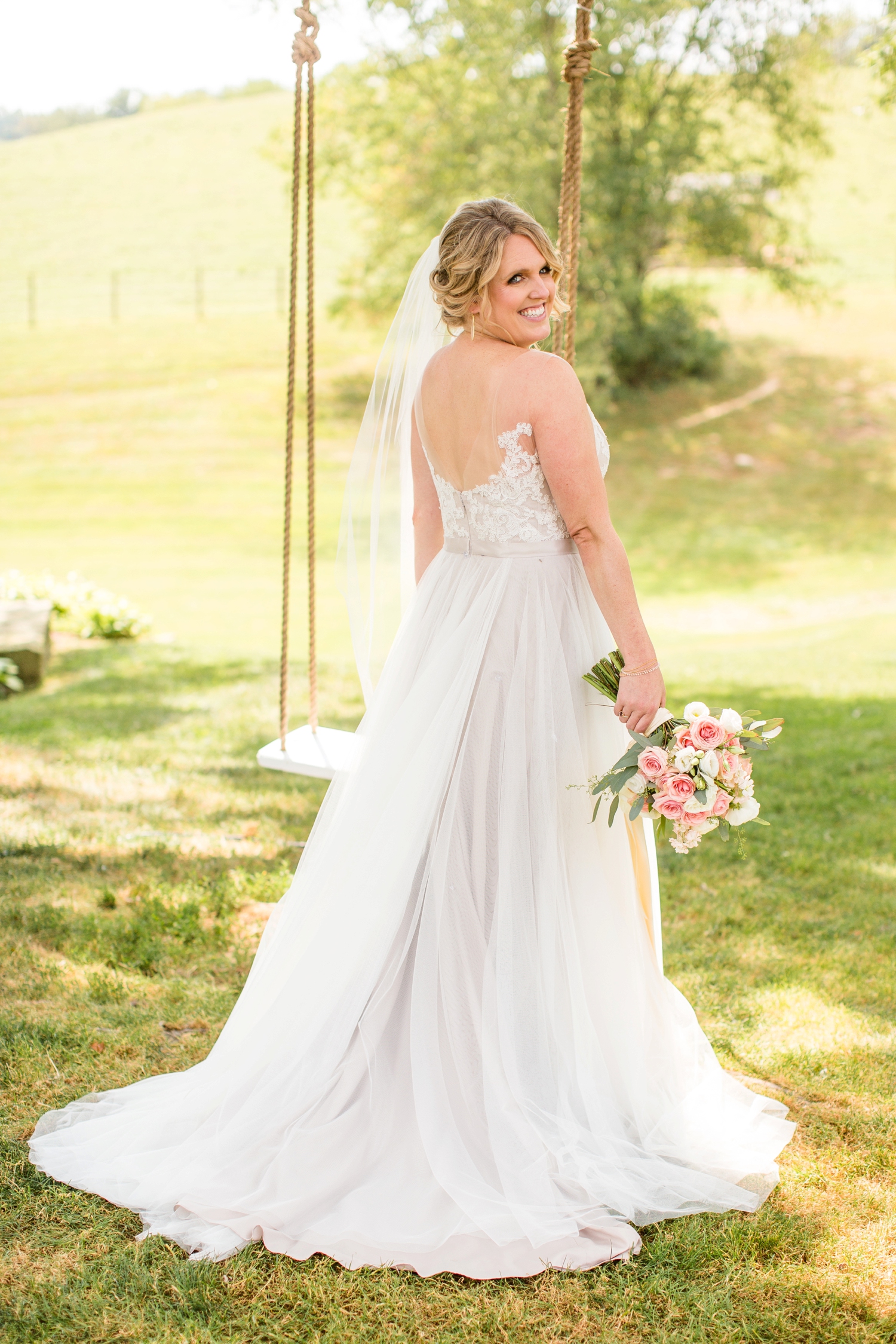 shady elms farm wedding photos, pittsburgh farm wedding venues, pittsburgh wedding photographer, pittsburgh engagement photographer