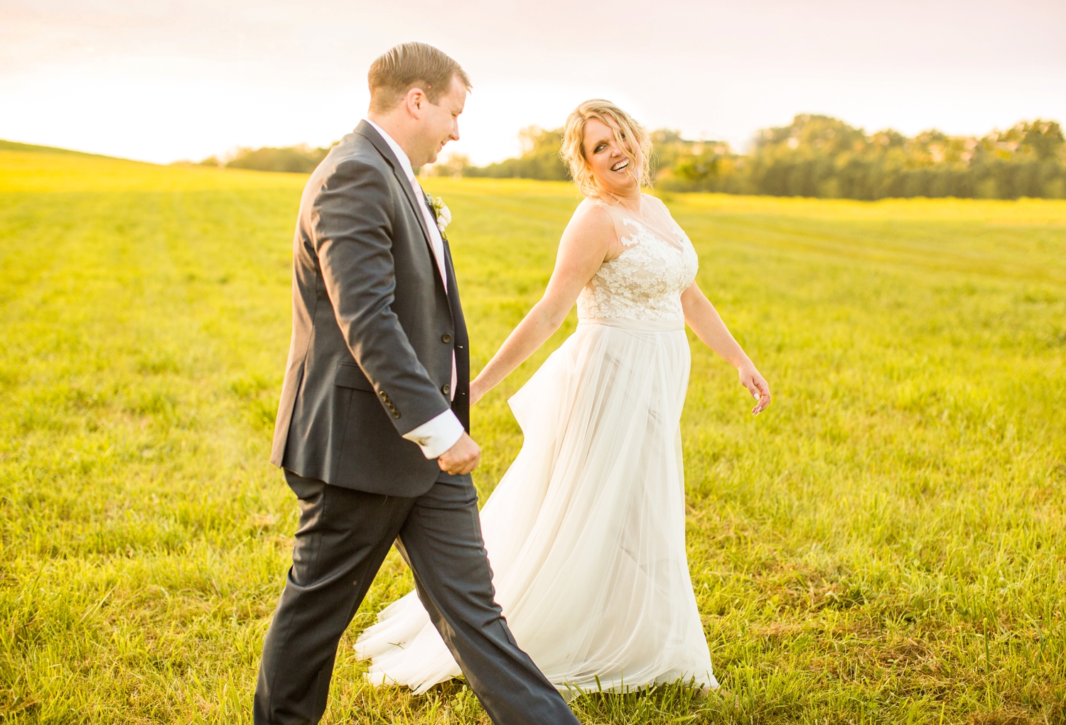 shady elms farm wedding photos, pittsburgh farm wedding venues, pittsburgh wedding photographer, pittsburgh engagement photographer