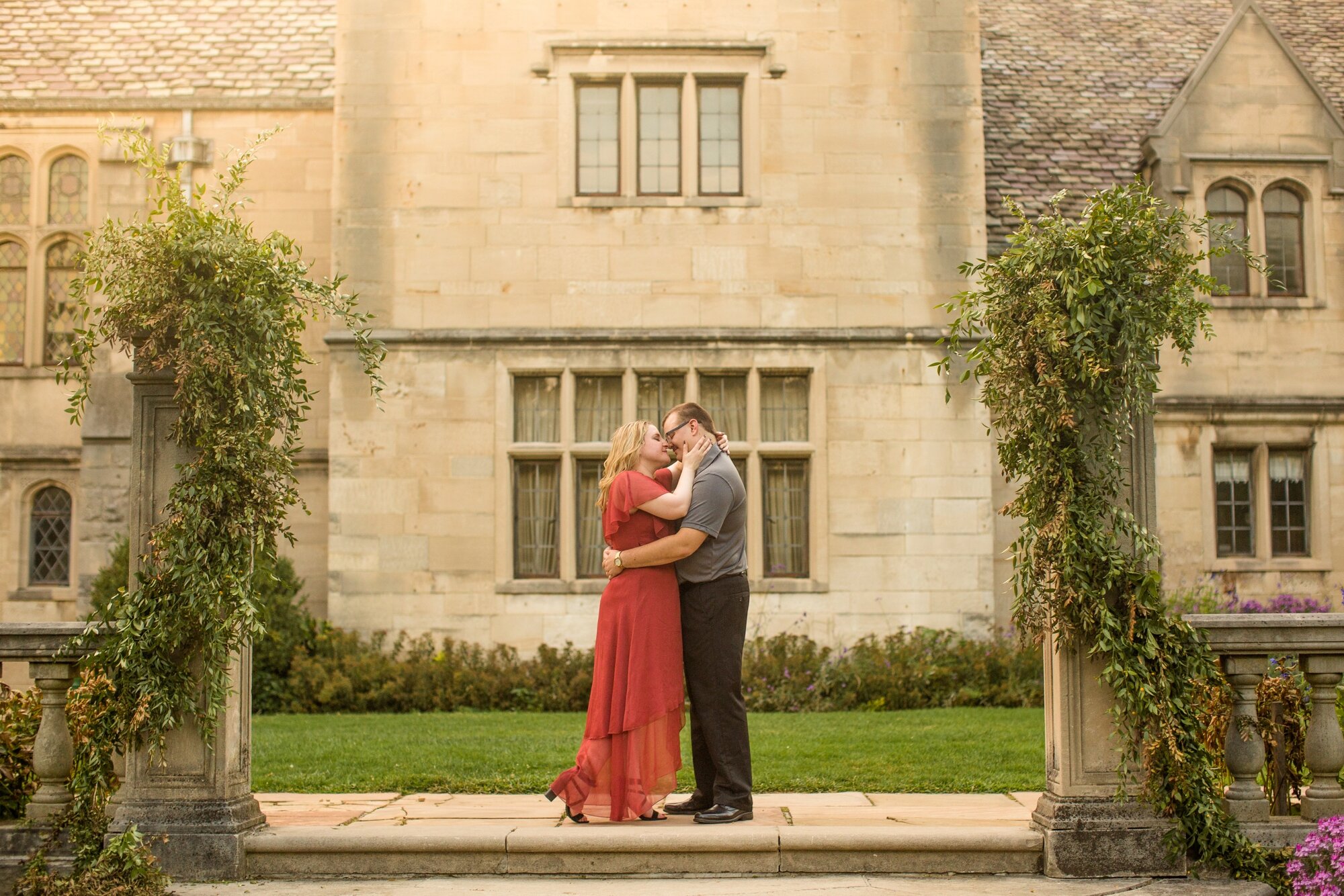 hartwood acres engagement photos, pittsburgh wedding photographer, pittsburgh engagement photographer, pittsburgh proposal photographer