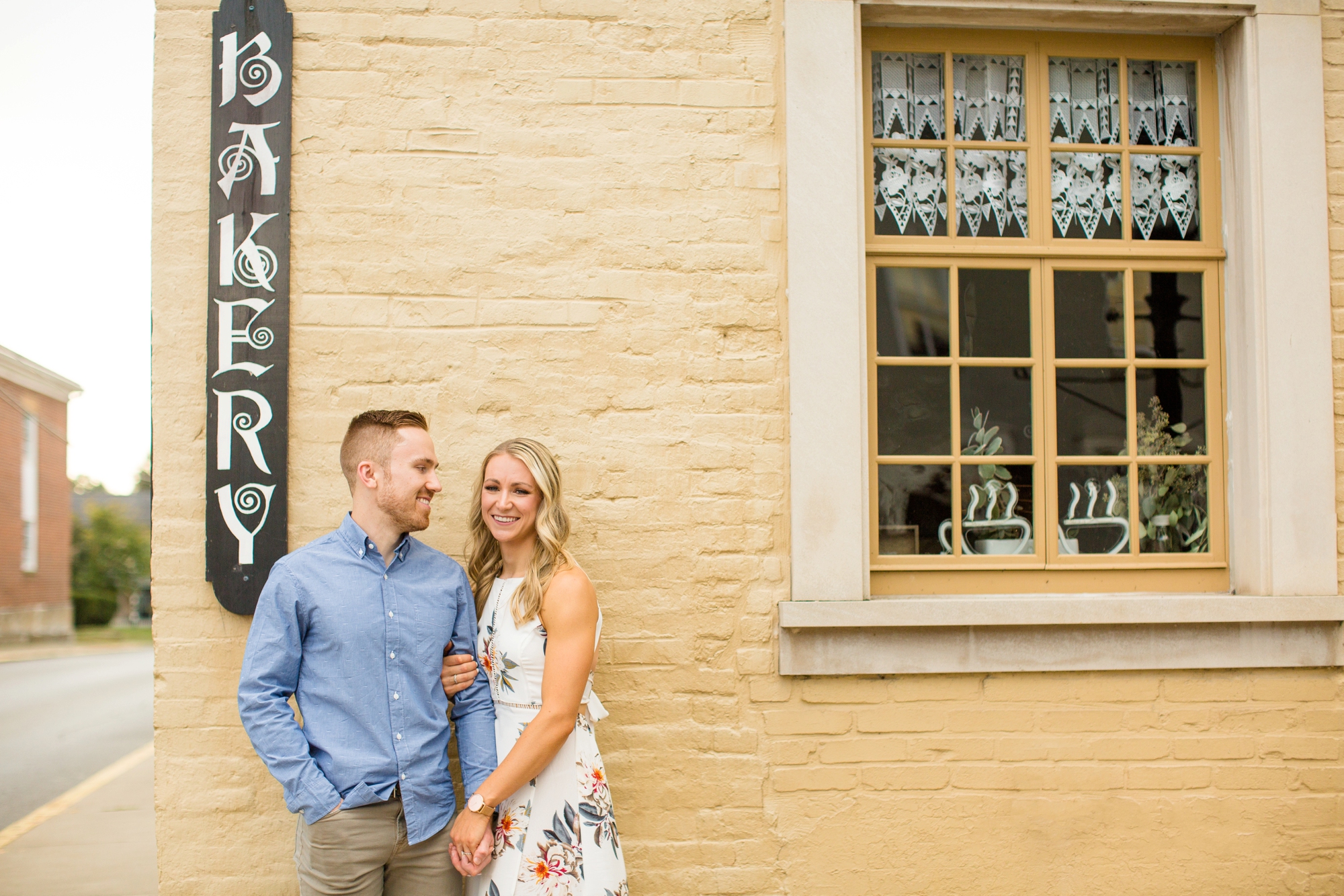 pittsburgh engagement photographer, pittsburgh wedding photographer, soergels orchard engagement photos, fall engagement session ideas, historic harmony engagement photos