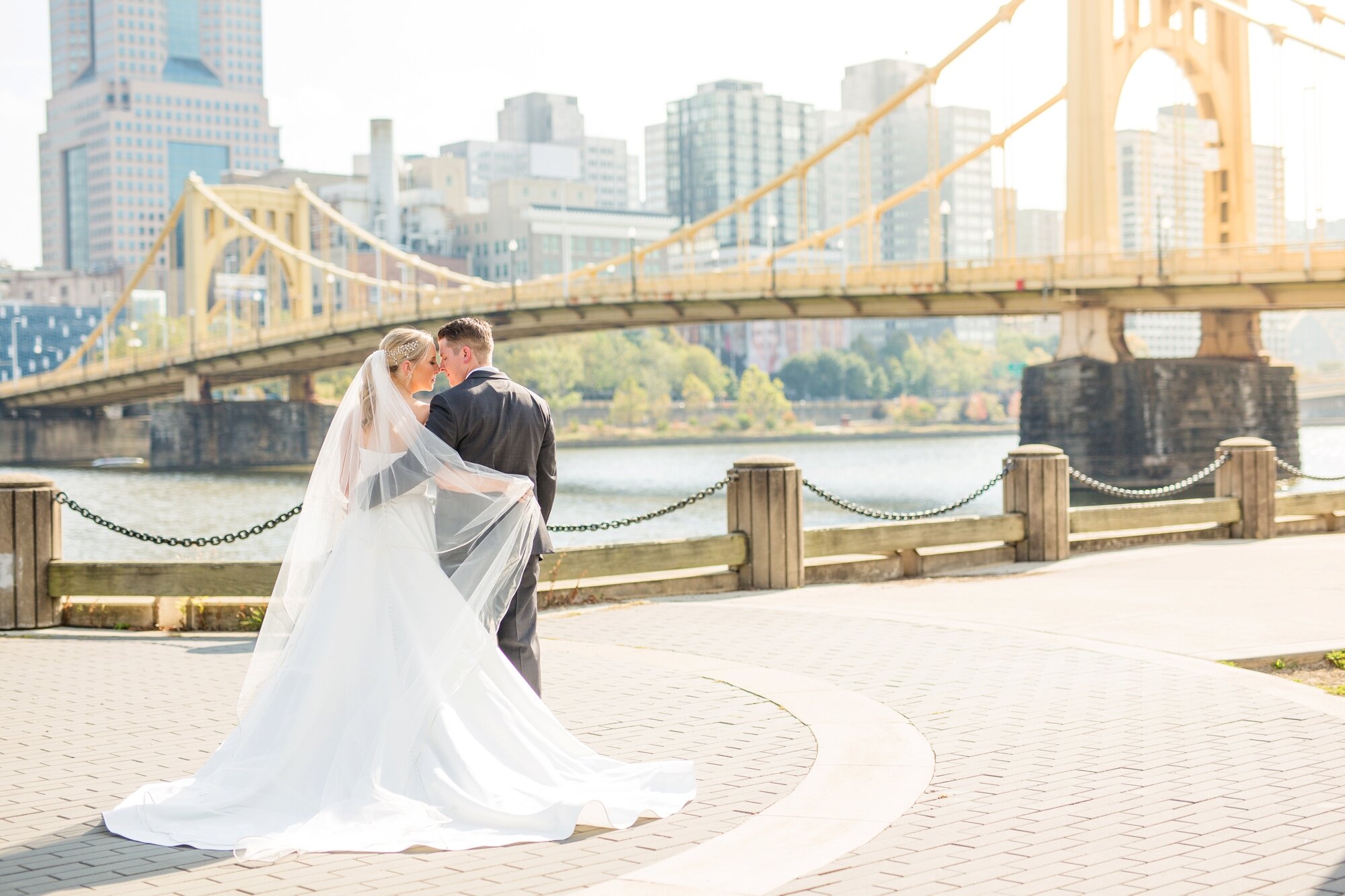 pittsburgh wedding photographer, the pennsylvanian wedding, the pennsylvanian wedding ceremony, the pennsylvanian wedding photos, downtown pittsburgh wedding photos