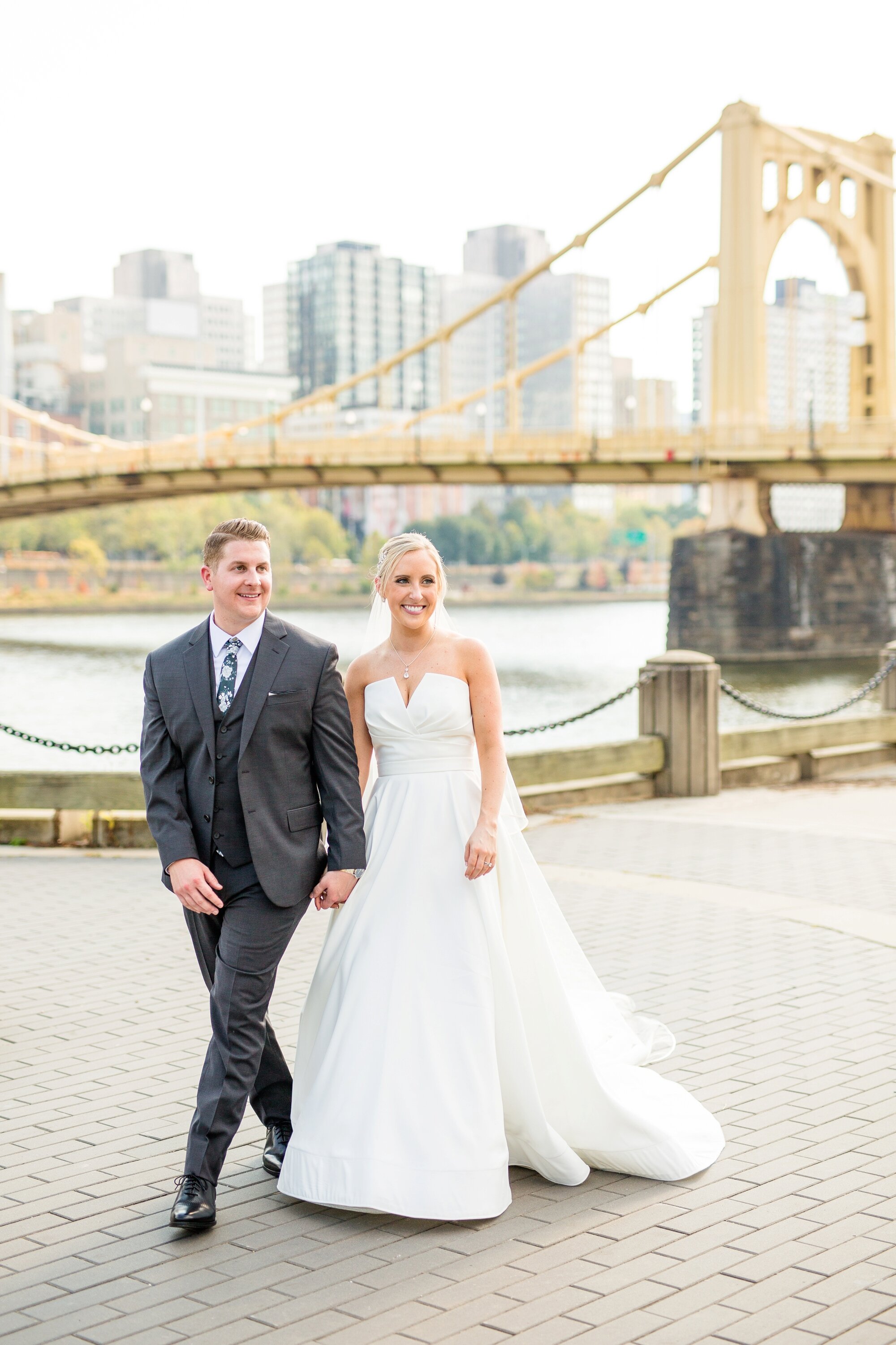 pittsburgh wedding photographer, the pennsylvanian wedding, the pennsylvanian wedding ceremony, the pennsylvanian wedding photos, downtown pittsburgh wedding photos