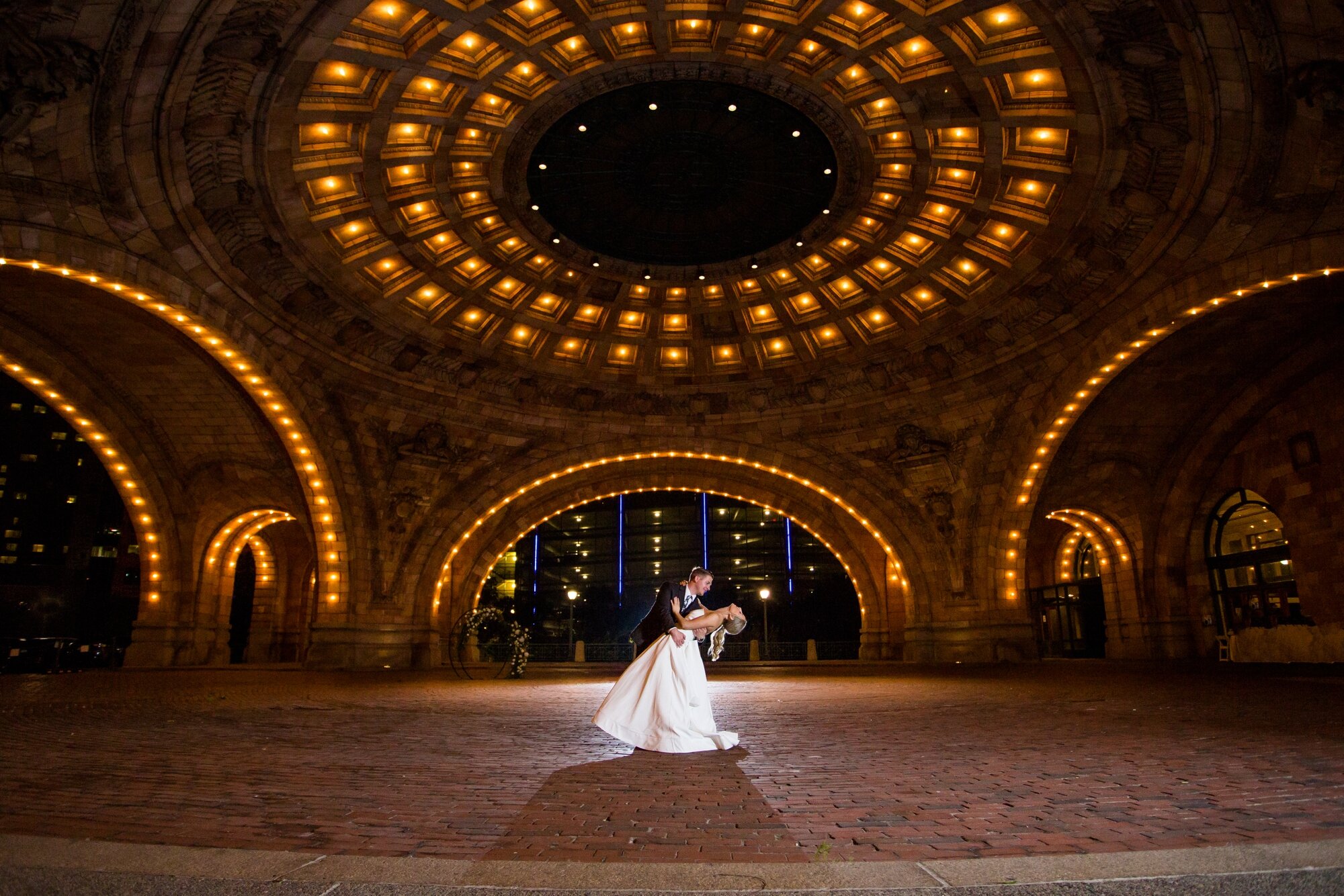 pittsburgh wedding photographer, the pennsylvanian wedding, the pennsylvanian wedding ceremony, the pennsylvanian wedding photos, downtown pittsburgh wedding photos