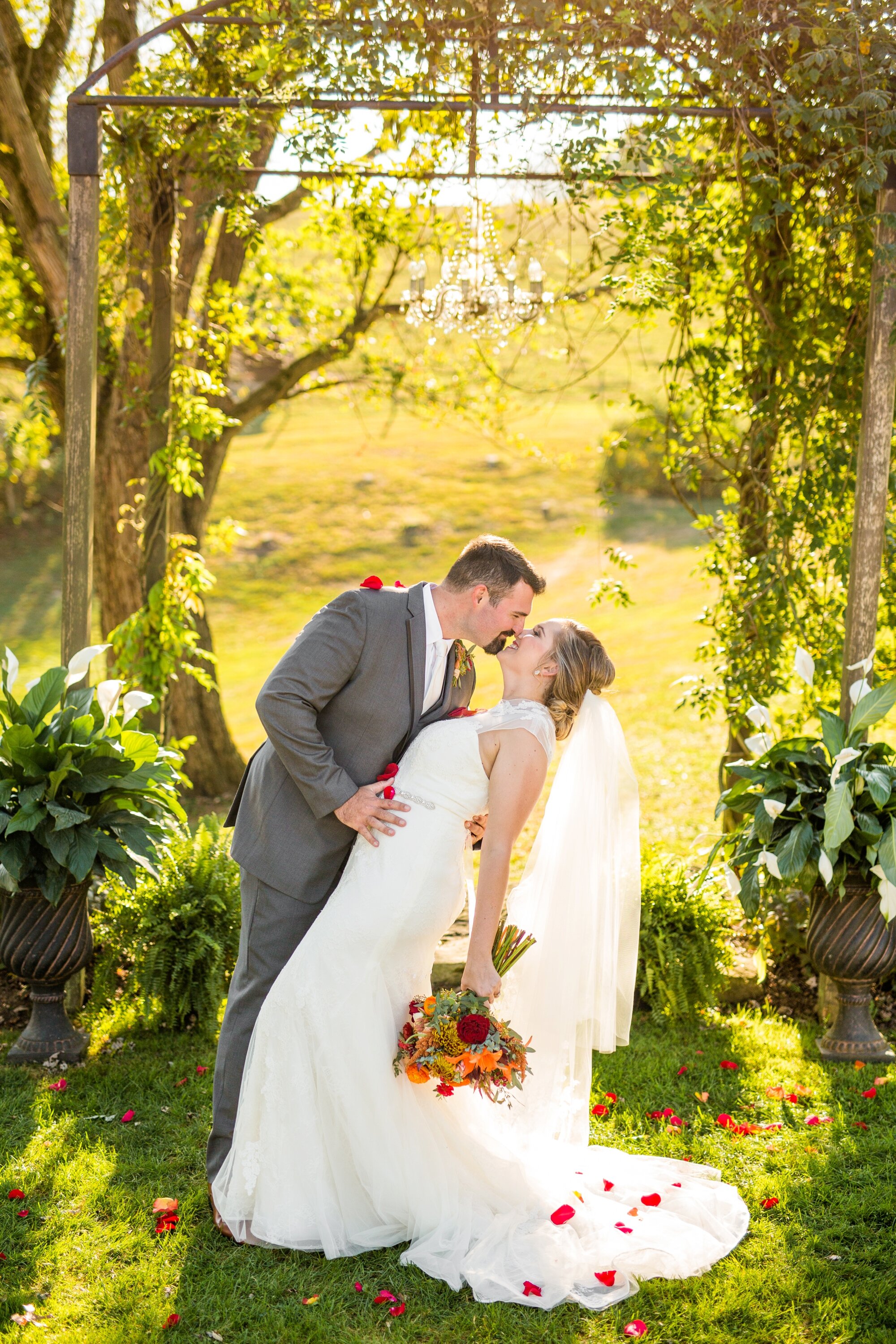 shady elms farm wedding photos, pittsburgh wedding venues, red wedding inspiration, farm wedding venues pittsburgh, hickory pa wedding venues, pittsburgh wedding photographer