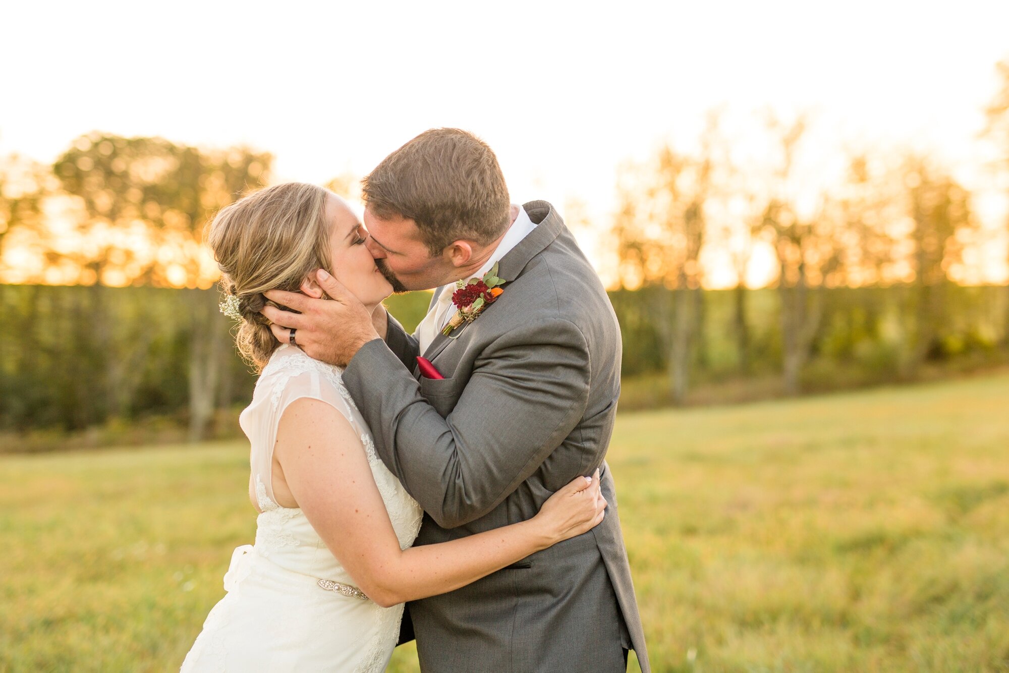 shady elms farm wedding photos, pittsburgh wedding venues, red wedding inspiration, farm wedding venues pittsburgh, hickory pa wedding venues, pittsburgh wedding photographer