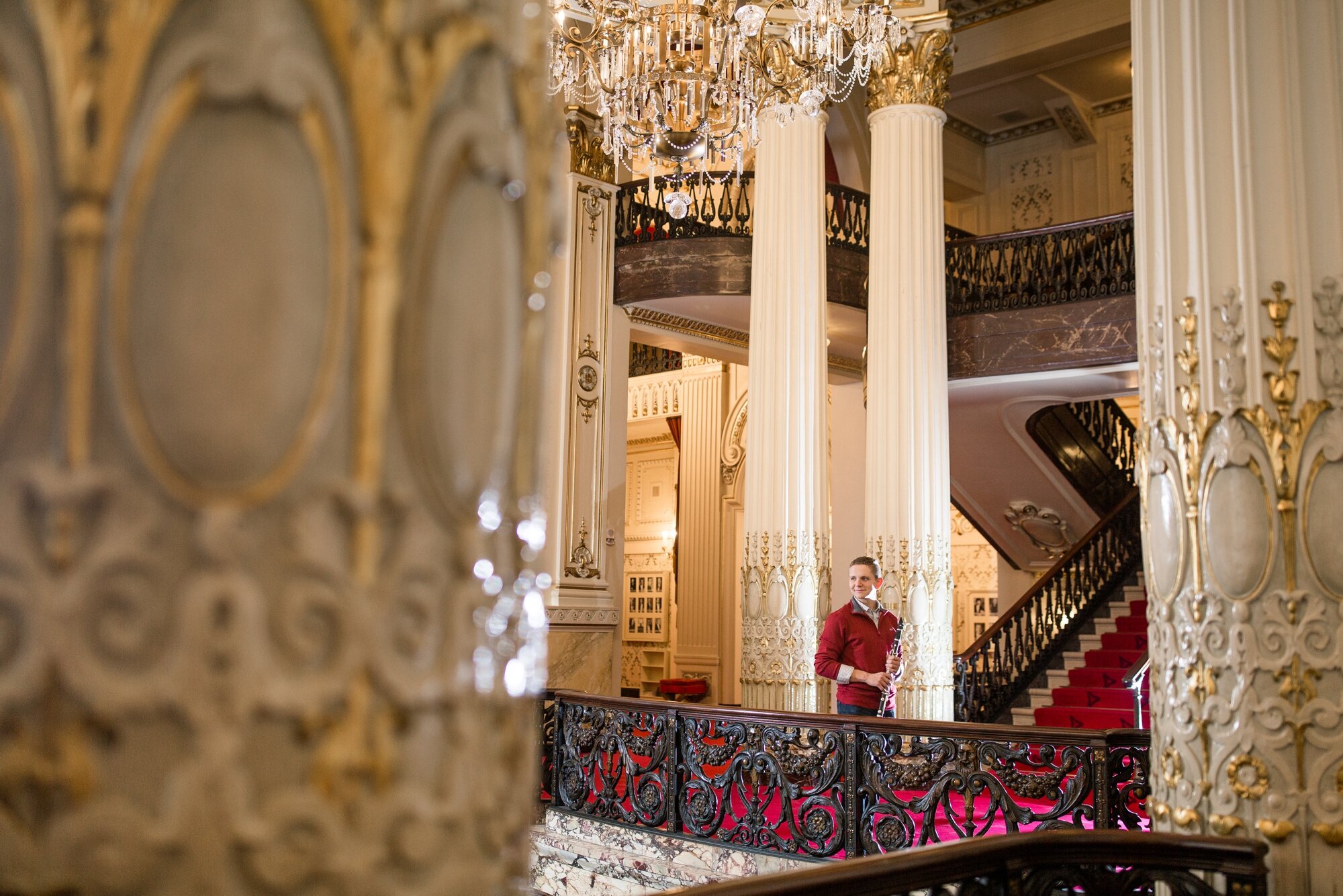 pittsburgh senior photographer, cranberry townships senior photographer, downtown pittsburgh senior photos, locations for photo shoot pittsburgh, heinz hall lobby