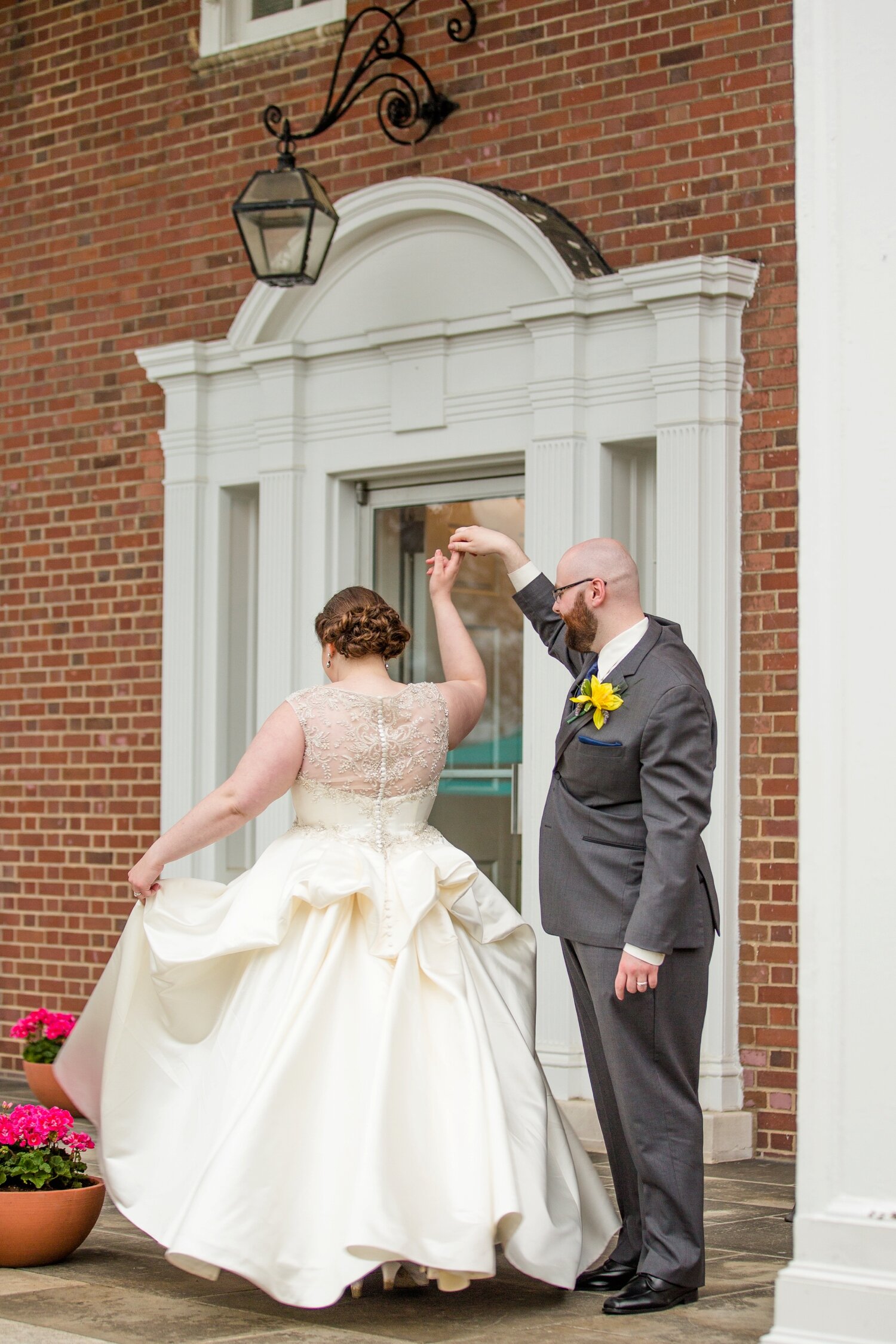 Pittsburgh-Wedding-Photographer-Pittsburgh-Engagement-Photographer-McConnells-Mill_1591.jpg