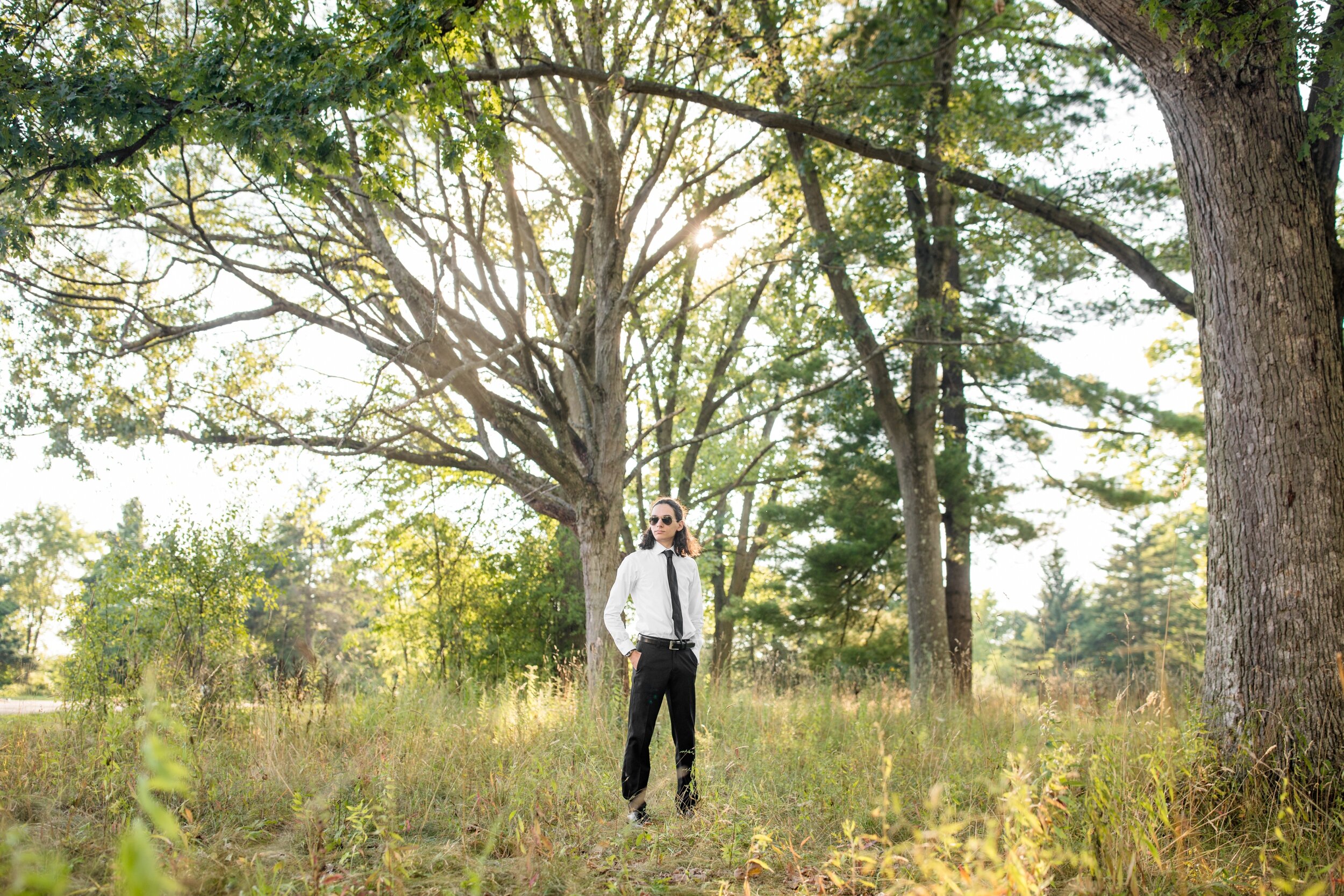 pittsburgh senior photographer, mars senior photographer, cranberry township senior photographer, senior photos with airplane, airport senior photos, location ideas for senior photos pittsburgh