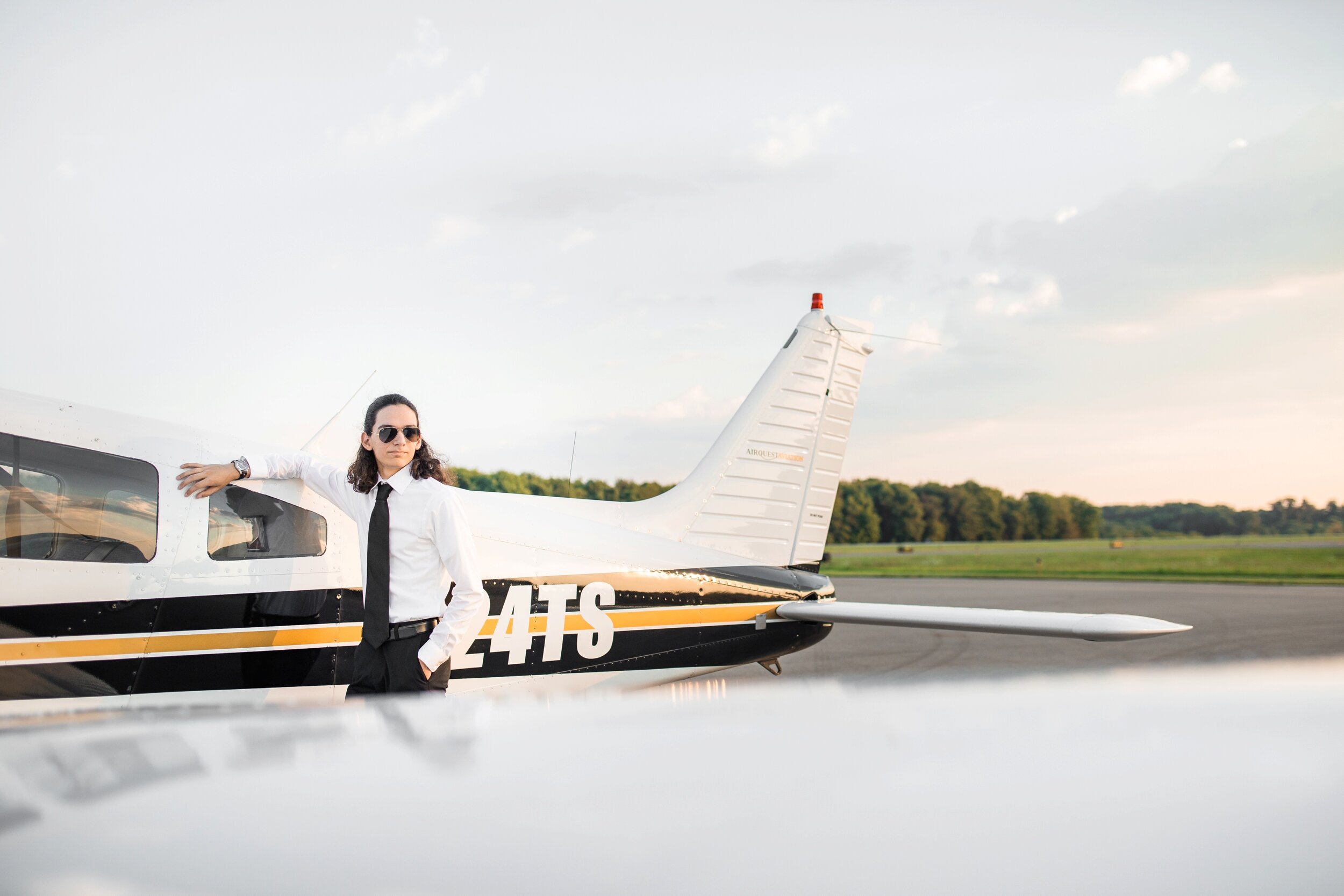 pittsburgh senior photographer, mars senior photographer, cranberry township senior photographer, senior photos with airplane, airport senior photos,  location ideas for senior photos pittsburgh