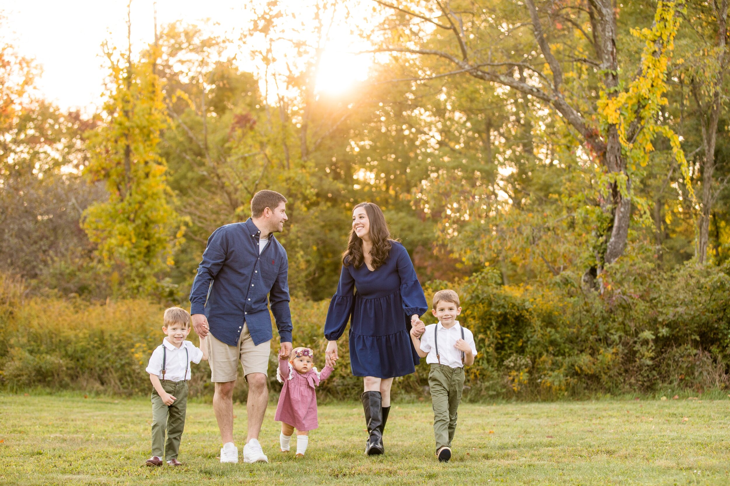 moraine state park family photos, zelienople family photographer, pittsburgh family photographer, locations in pittsburgh for family photos, fall family photos pittsburgh