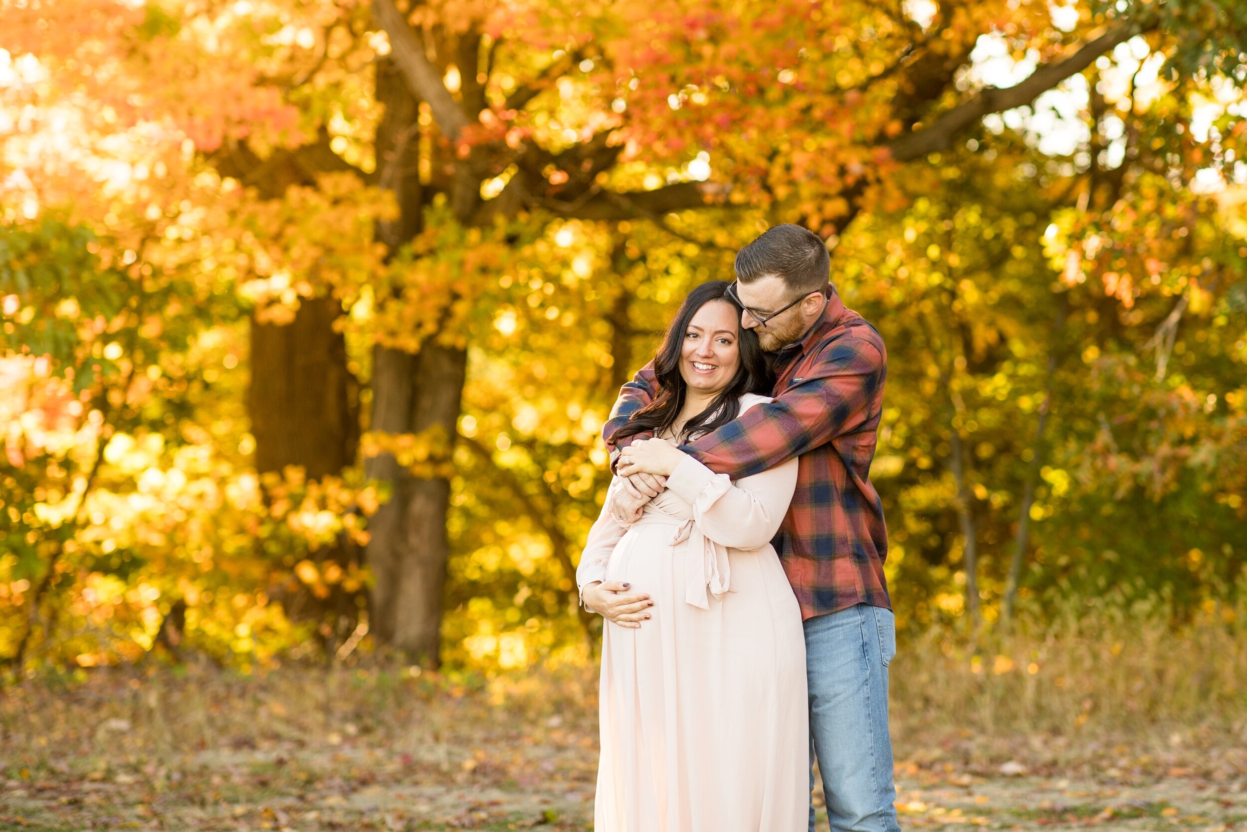 pittsburgh maternity photographer, pittsburgh family photographer, moraine state park family photos, mcconnells mill family photos, cranberry township photographer, what to wear for maternity photos