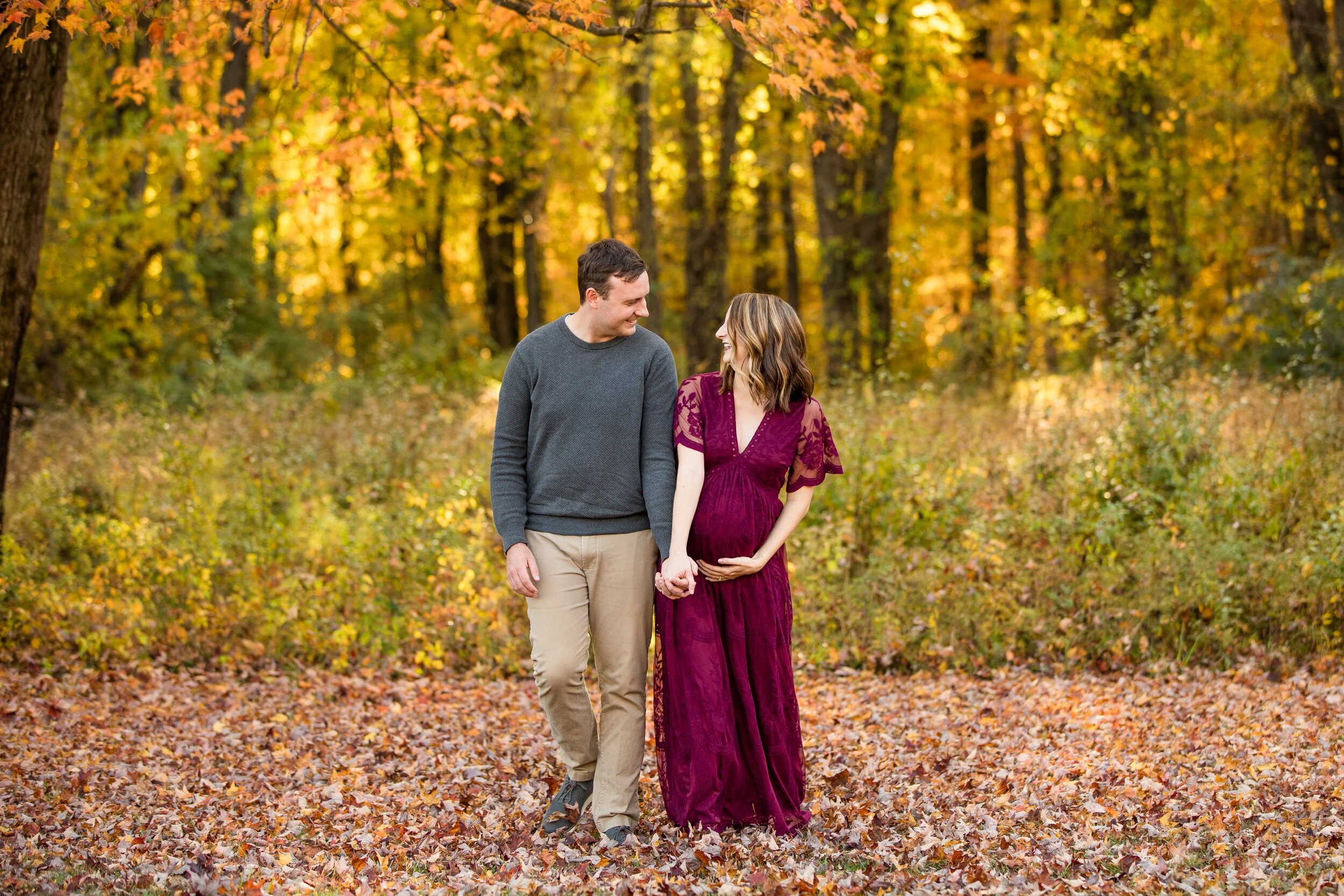 pittsburgh maternity photographer, pittsburgh family photographer, moraine state park family photos, mcconnells mill family photos, cranberry township photographer, what to wear for maternity photos