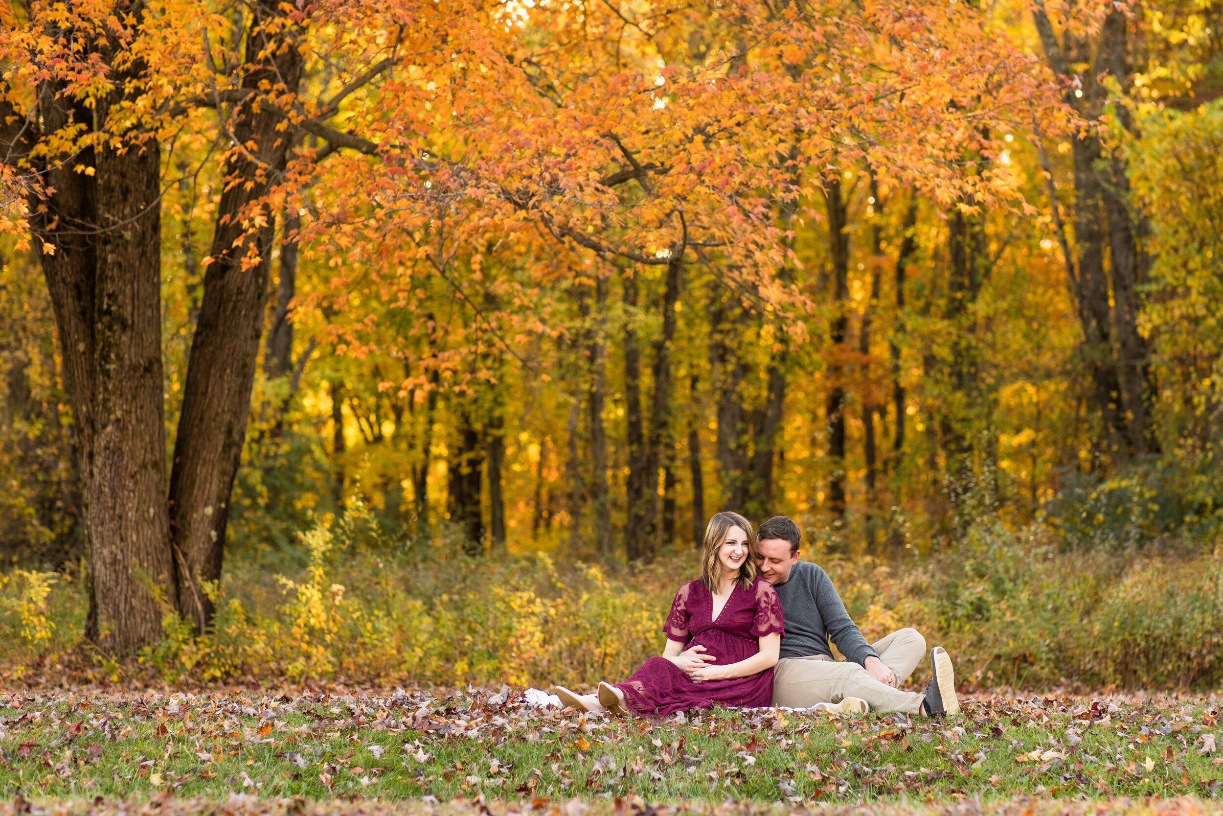 pittsburgh maternity photographer, pittsburgh family photographer, moraine state park family photos, mcconnells mill family photos, cranberry township photographer, what to wear for maternity photos