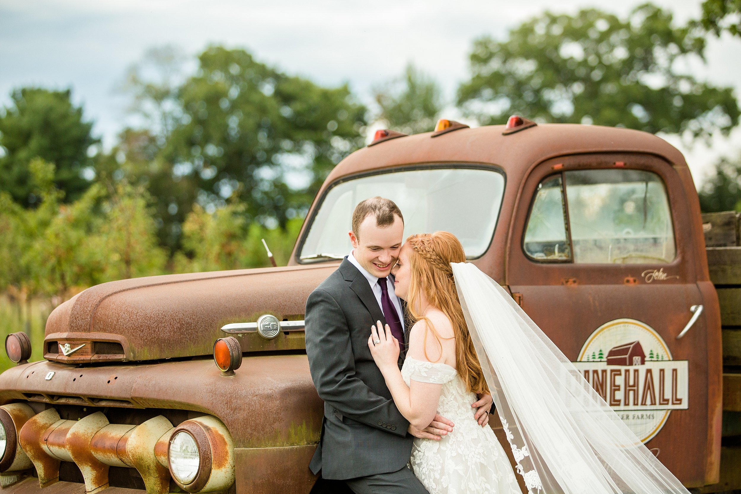 pinehall at eisler farms wedding photos, butler wedding photographer, zelienople wedding photographer, cranberry township wedding photographer, pittsburgh wedding photographer