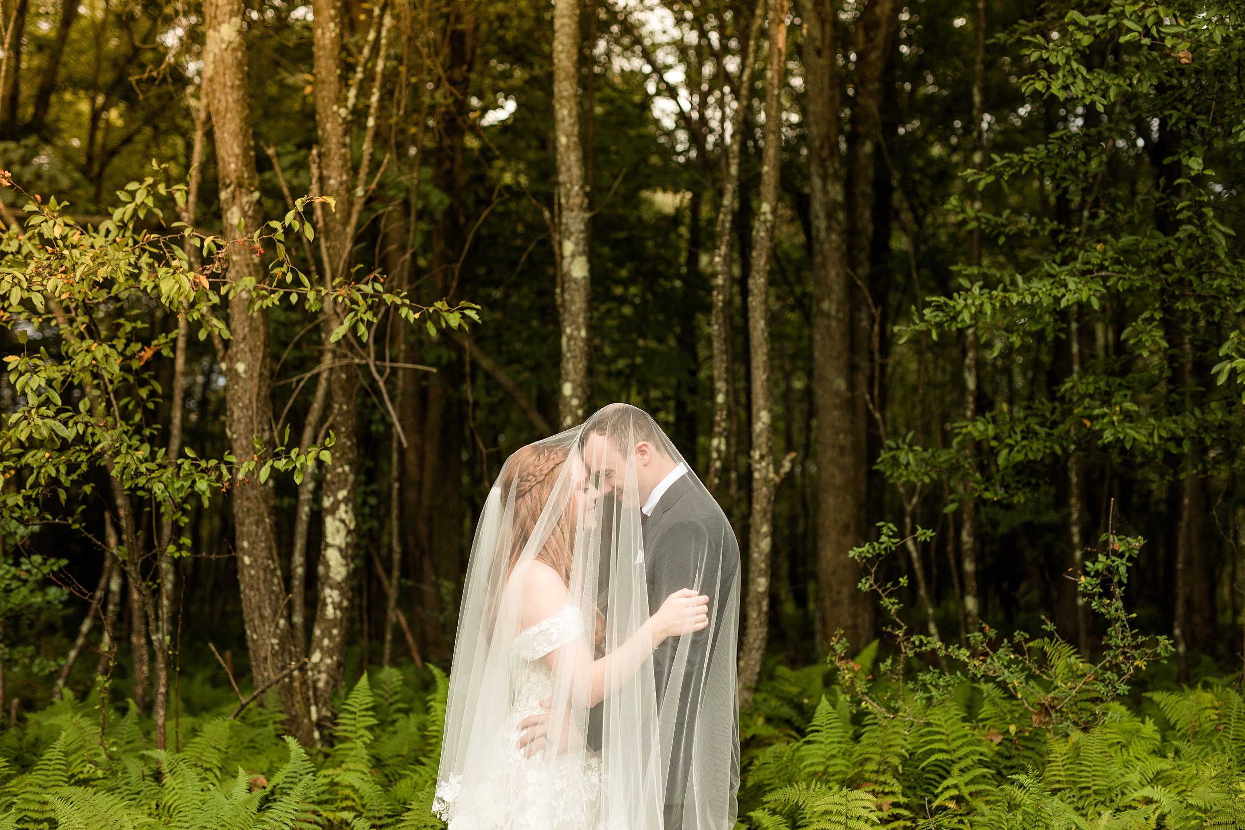 pinehall at eisler farms wedding photos, butler wedding photographer, zelienople wedding photographer, cranberry township wedding photographer, pittsburgh wedding photographer