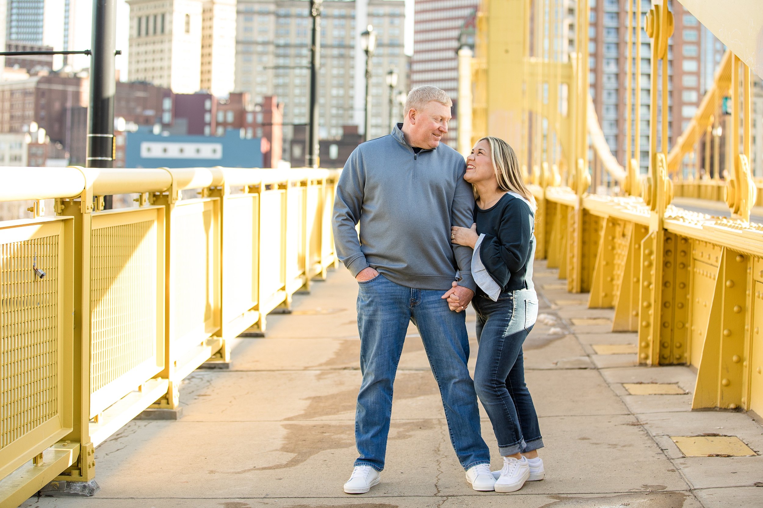 pittsburgh family photographer, pittsburgh family photos, cranberry township family photographer, zelienople family photographer, downtown pittsburgh family photos