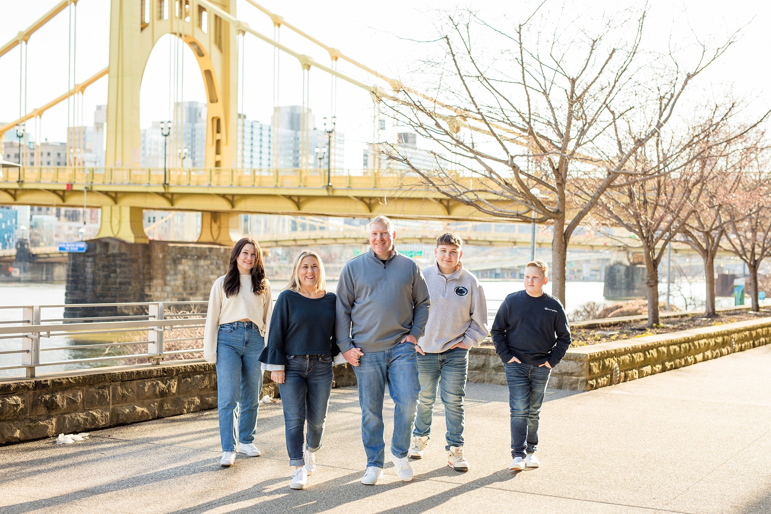pittsburgh family photographer, pittsburgh family photos, cranberry township family photographer, zelienople family photographer, downtown pittsburgh family photos