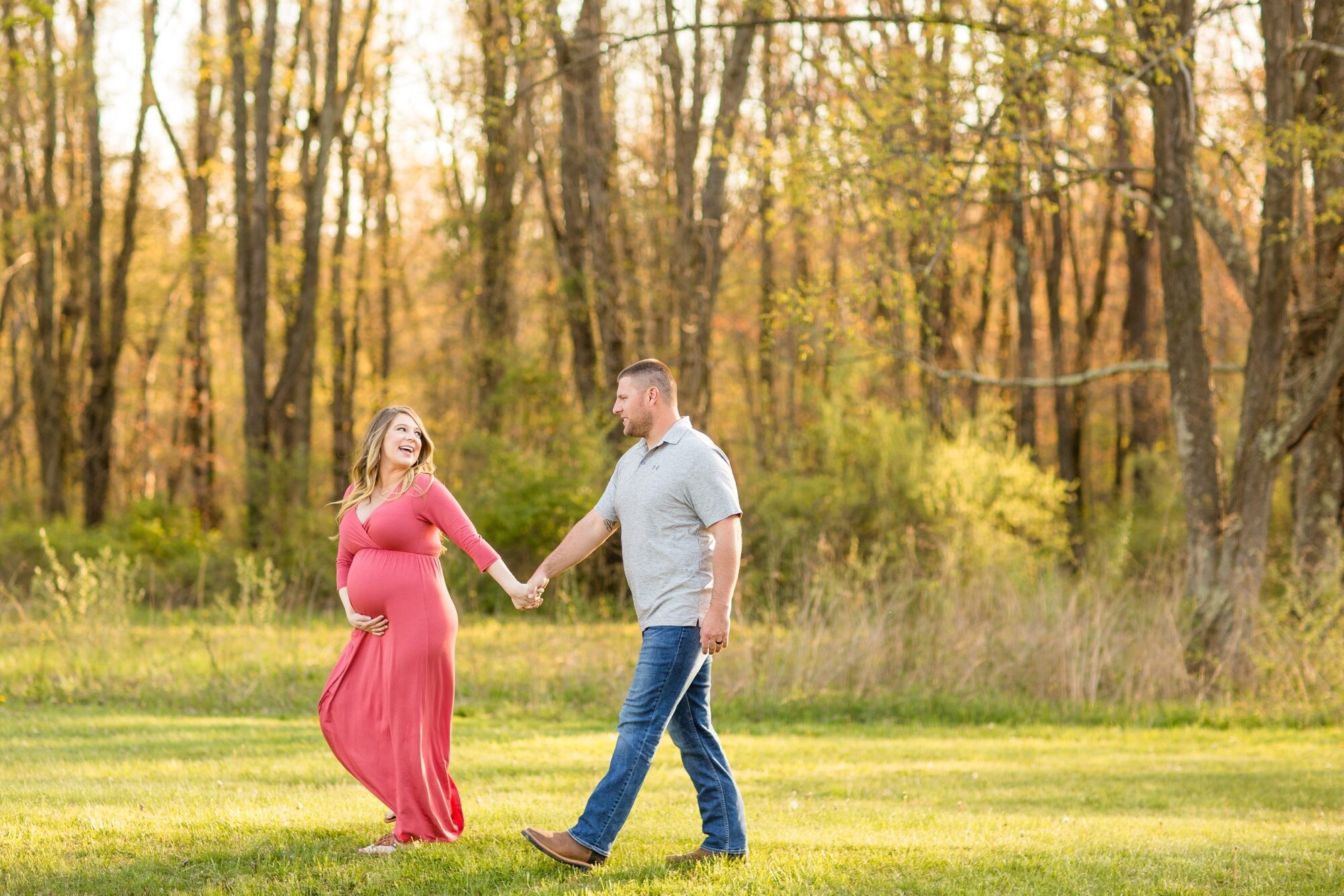 spring mini sessions pittsburgh, pittsburgh mini sessions, pittsburgh family photographer, pittsburgh senior photographer, pittsburgh engagement photographer, pittsburgh maternity photographer