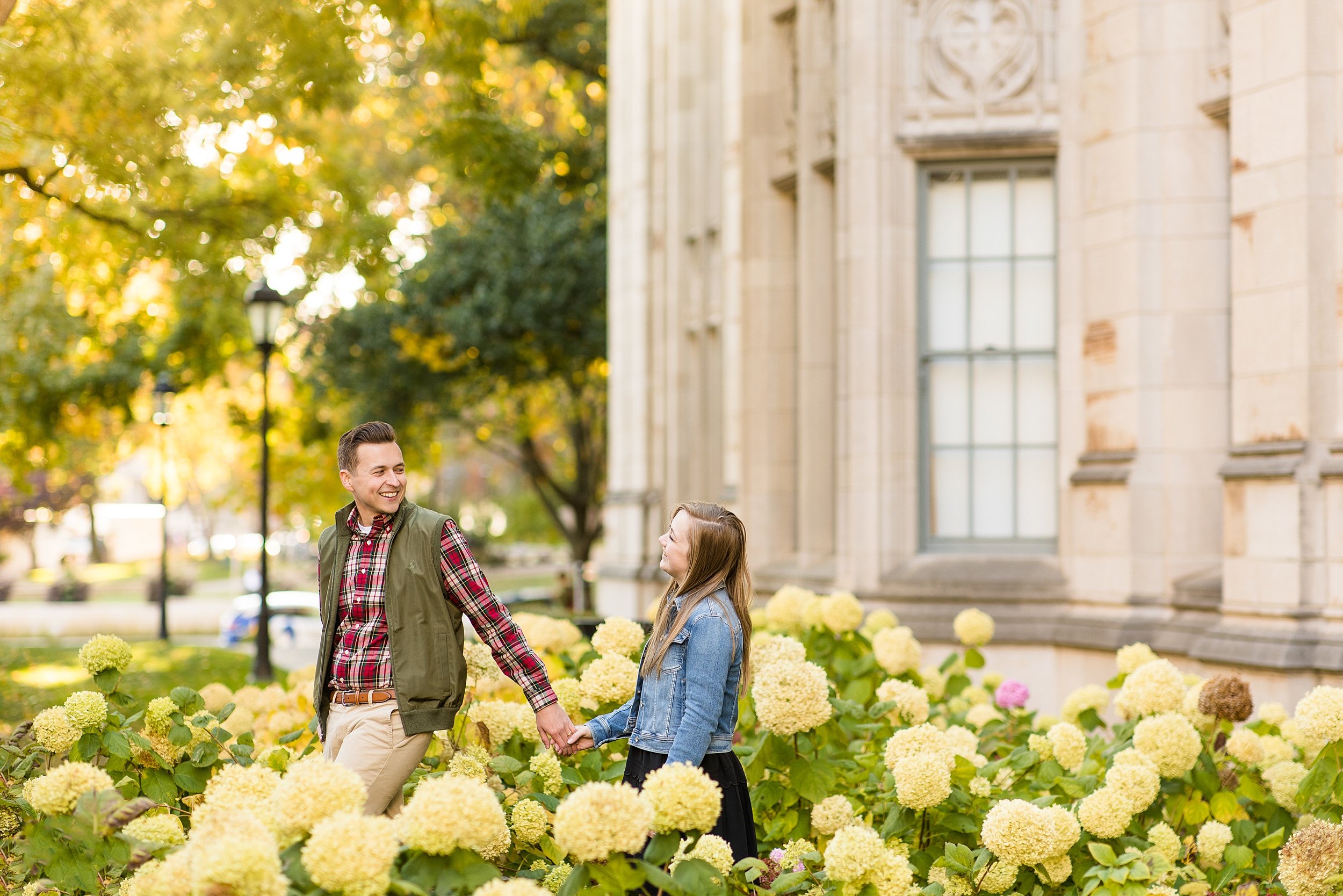 pittsburgh anniversary photographer, oakland engagement photos, university of pittsburgh engagement photos, heinz chapel engagement photos, cathedral of learning engagement photos