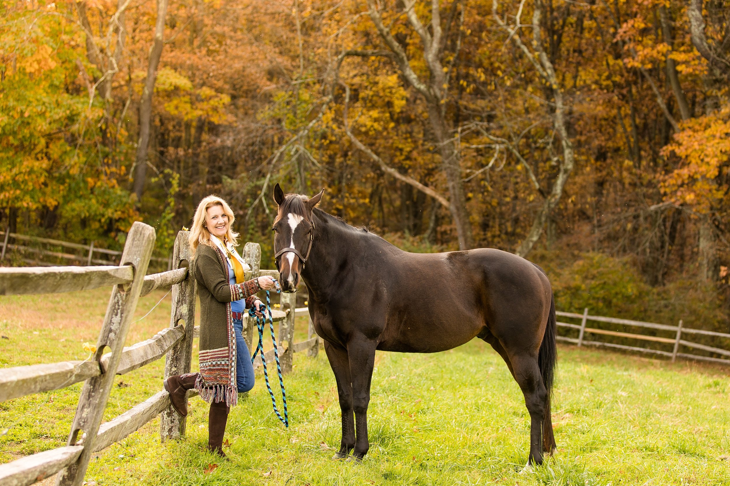 valencia equestrian photographer, appleworks farm in valencia, equestrian photographer cranberry township, equestrian photographer butler, valencia family photographer