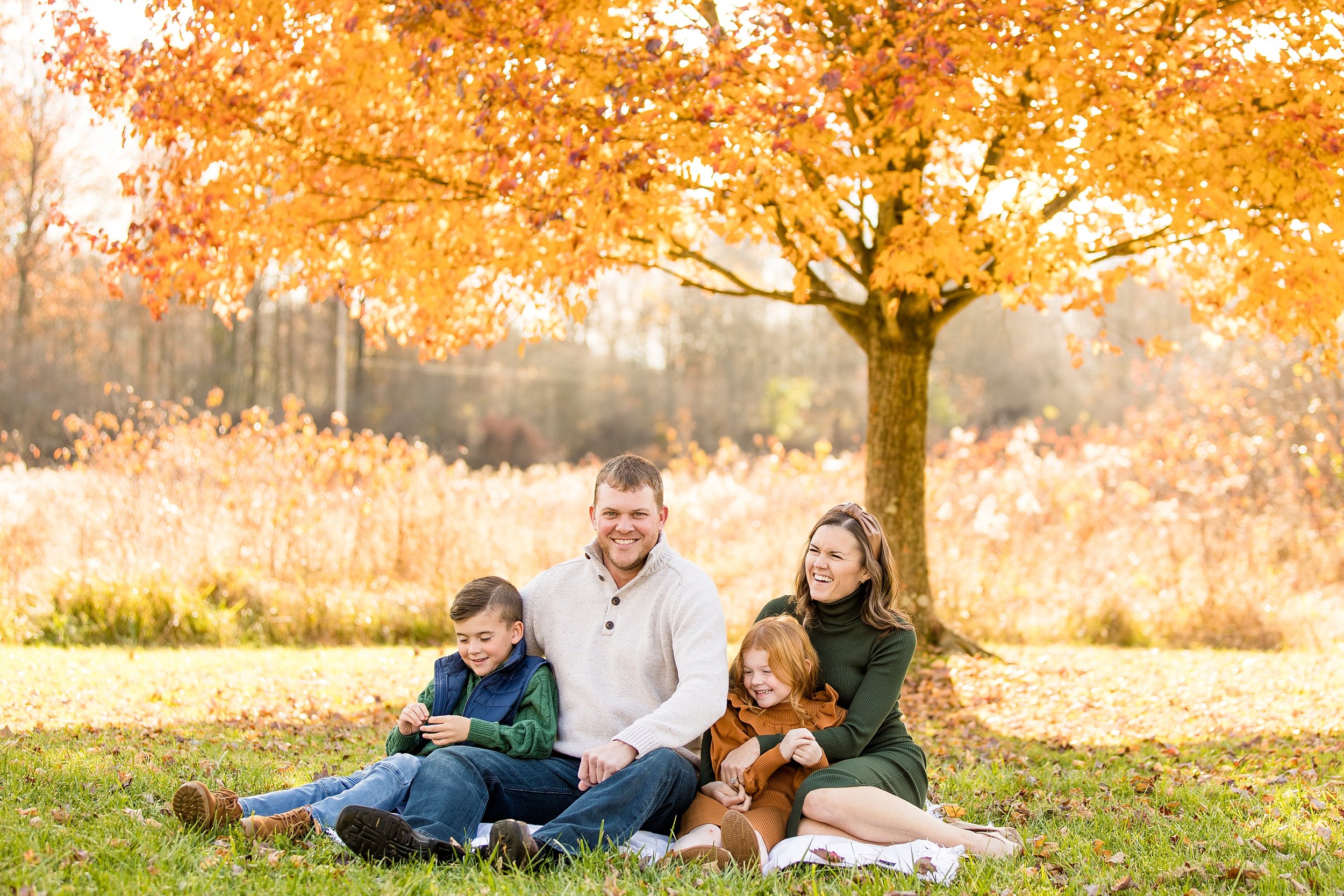 moraine state park family photos, pittsburgh family photographer, cranberry township family photographer, zelienople family photographer, fall family photos pittsburgh