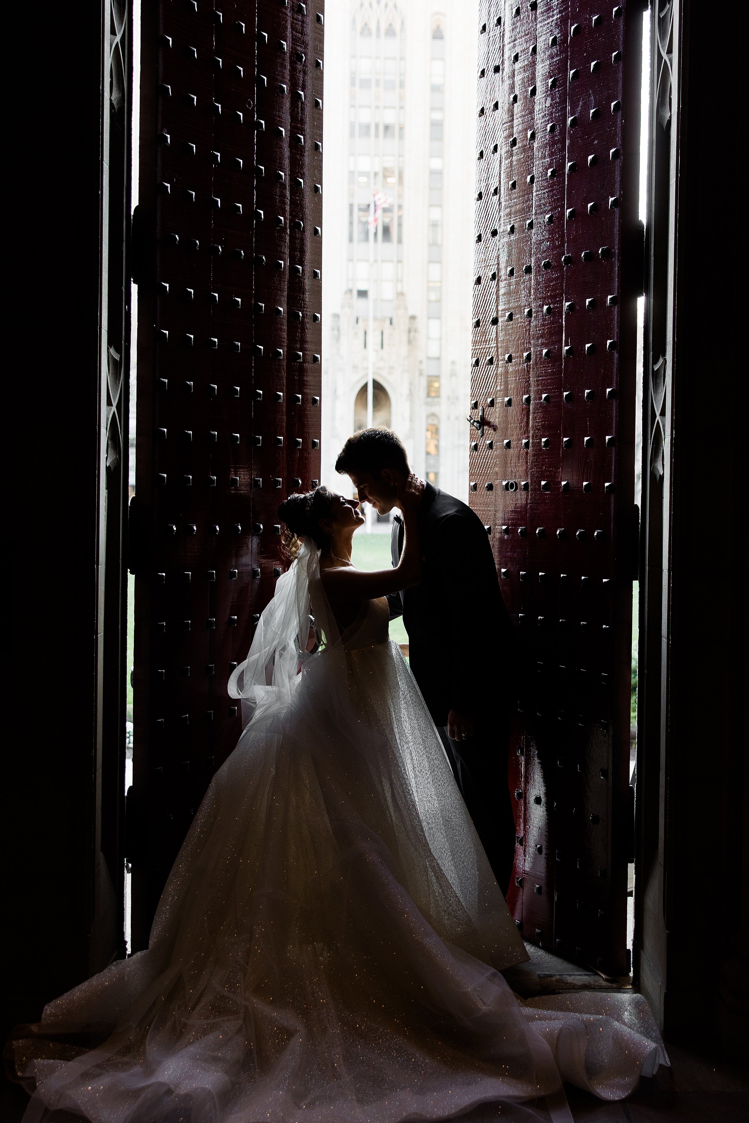 the priory hotel wedding photos, the grand hall at the priory wedding photos, heinz chapel wedding pictures, pittsburgh wedding photographer, mellon institute wedding pictures