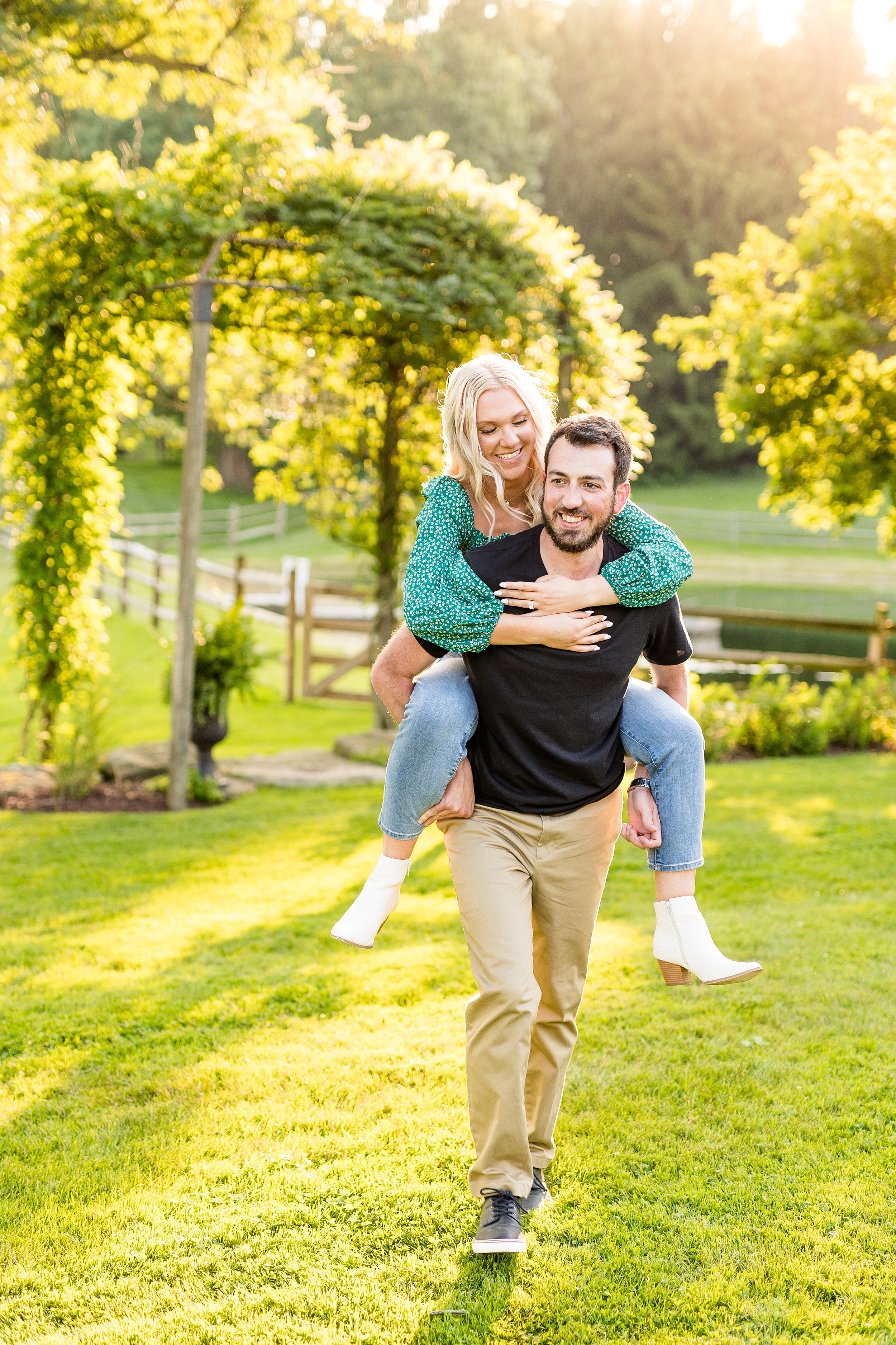 shady elms farm wedding pictures, shady elms farm wedding photos, shady elms farm hickory pa, farm wedding venues near pittsburgh, shady elms farm engagement photos