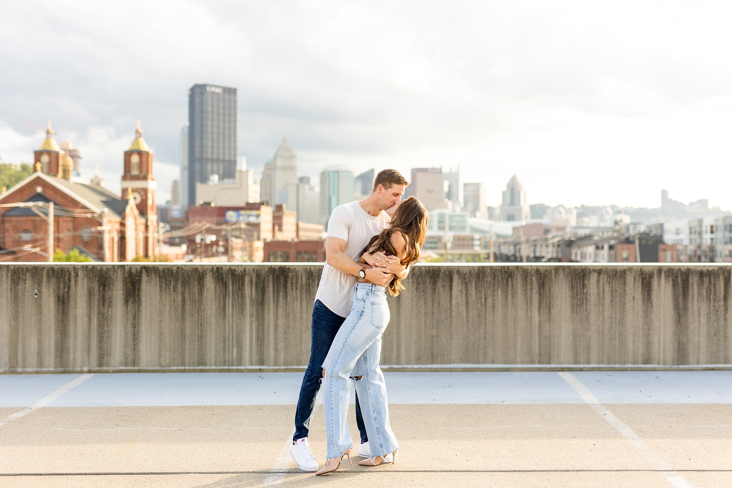 pittsburgh engagement photos, strip district engagement photos, point state park engagement photos, zelienople photographer